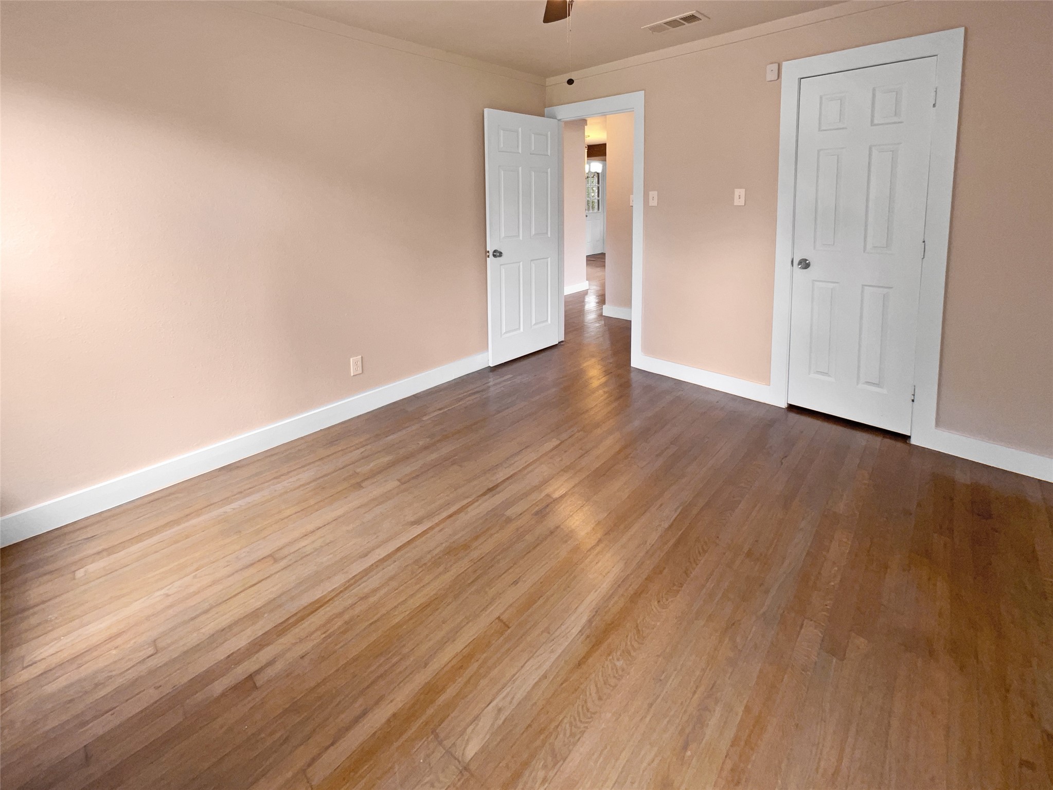 1427 Arborvitae Avenue , Dallas, TX, 75224 | 20665601 | Realty Texas LLC