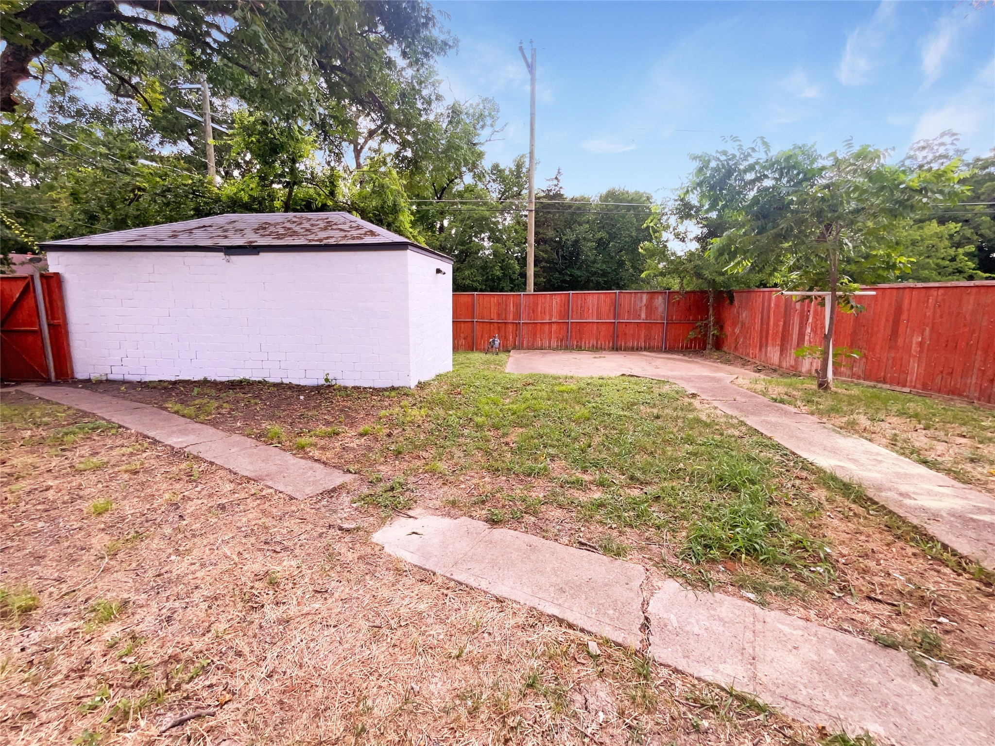1427 Arborvitae Avenue , Dallas, TX, 75224 | 20665601 | Realty Texas LLC