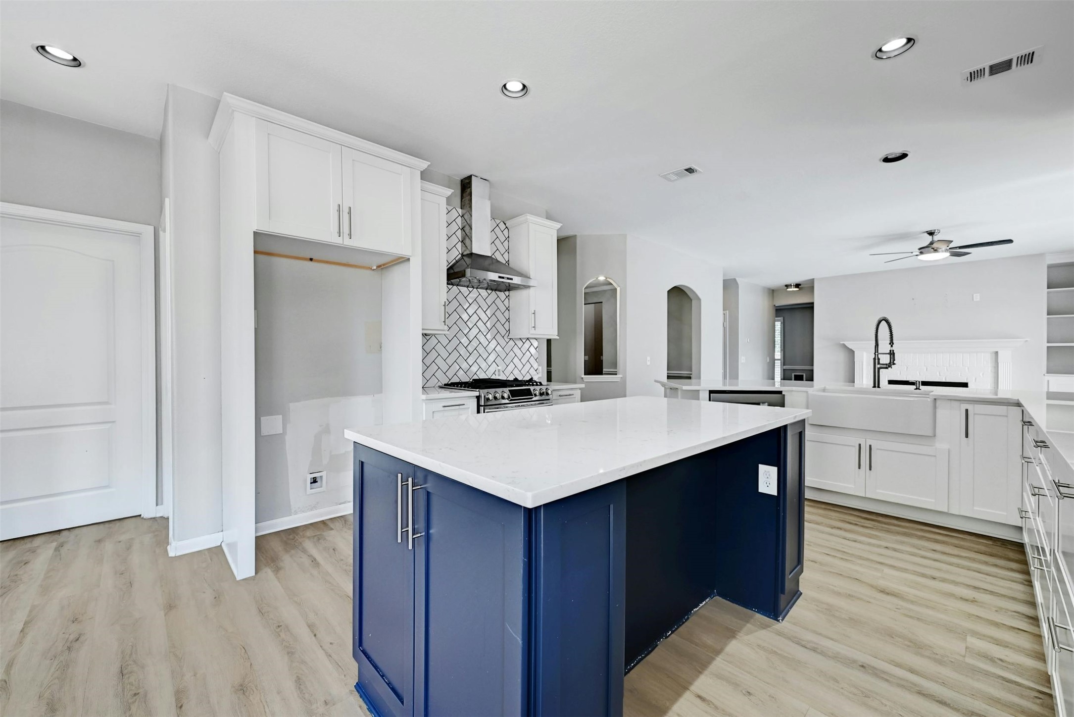10201 MALVINAS Cove , Austin, TX, 78739 | 5924307 | Realty Texas LLC