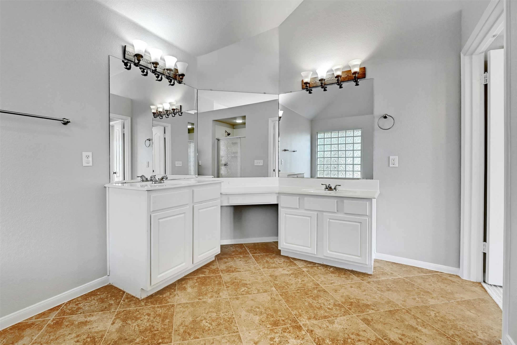 10201 MALVINAS Cove , Austin, TX, 78739 | 5924307 | Realty Texas LLC
