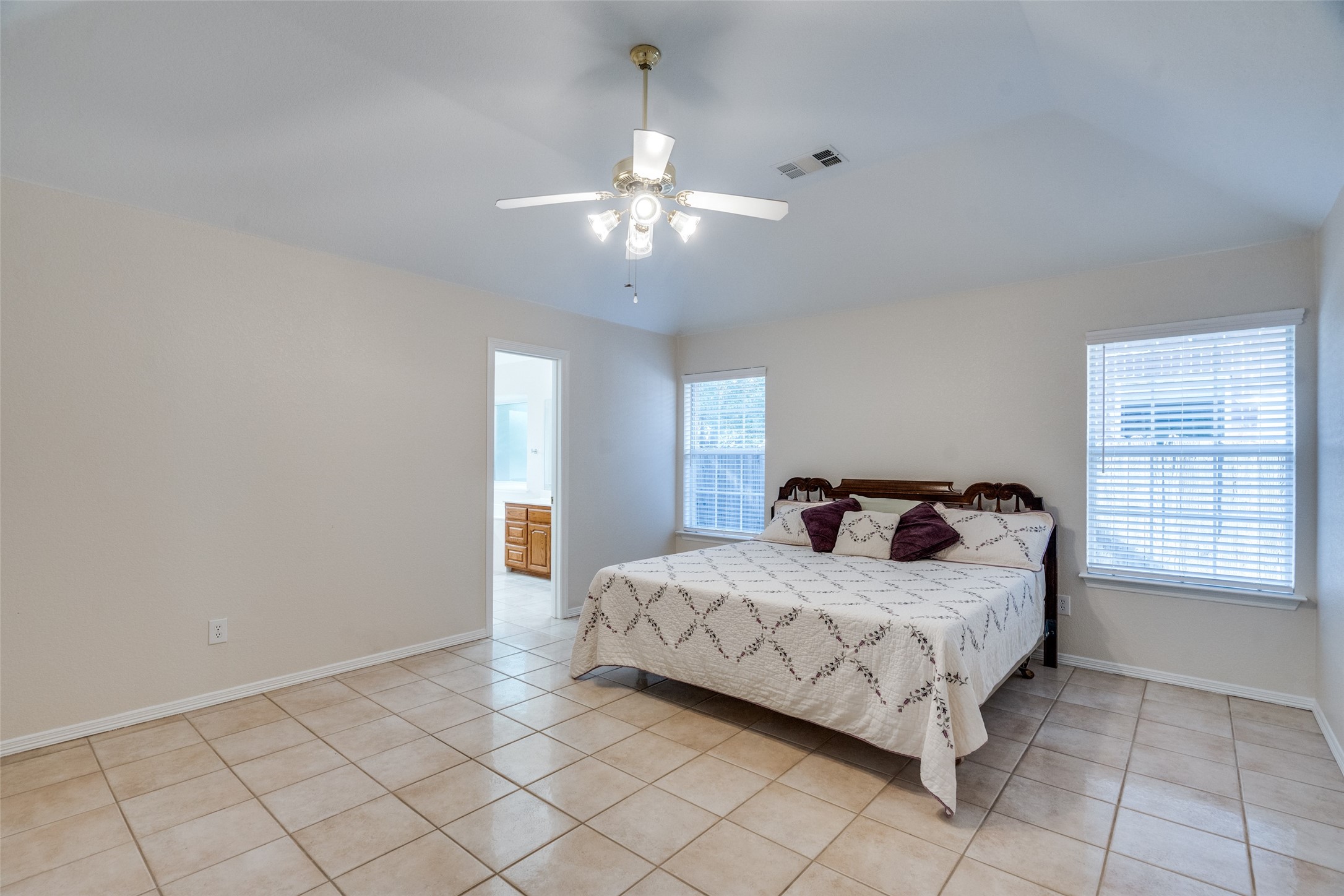 6302 Hidden Springs Lane , Garland, TX, 75044 | 20667508 | Realty Texas LLC