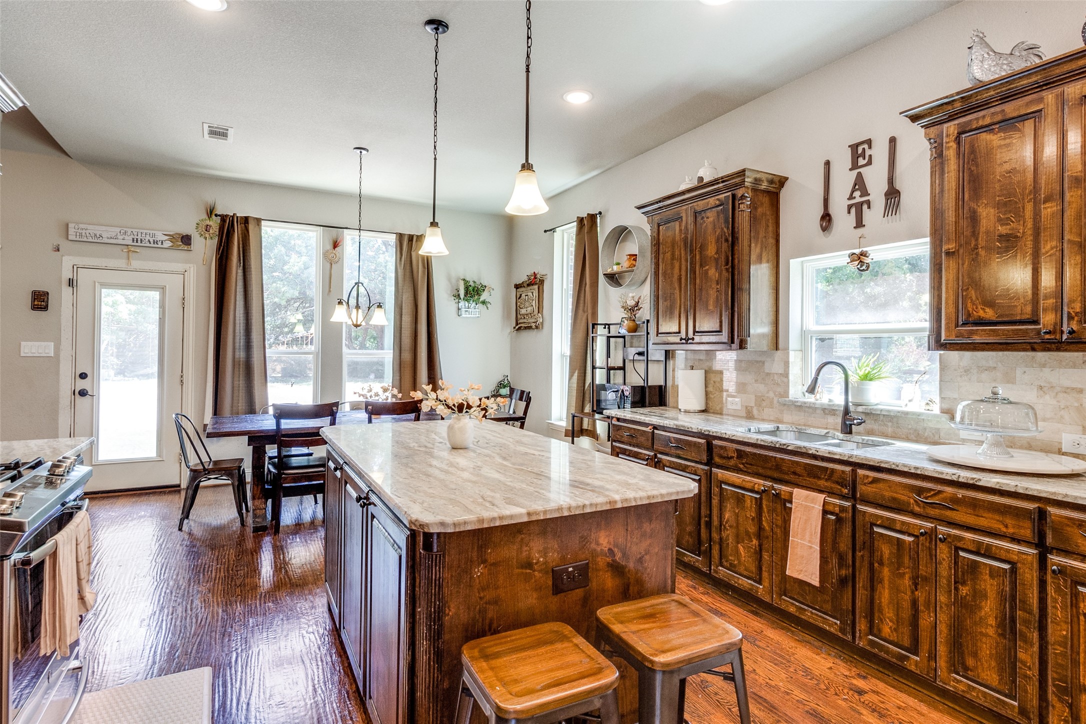 8502 Fireside Drive , Dallas, TX, 75217 | 20661948 | Realty Texas LLC