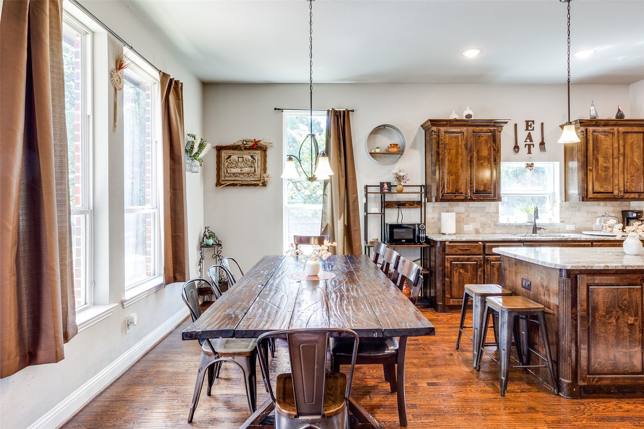 8502 Fireside Drive , Dallas, TX, 75217 | 20661948 | Realty Texas LLC