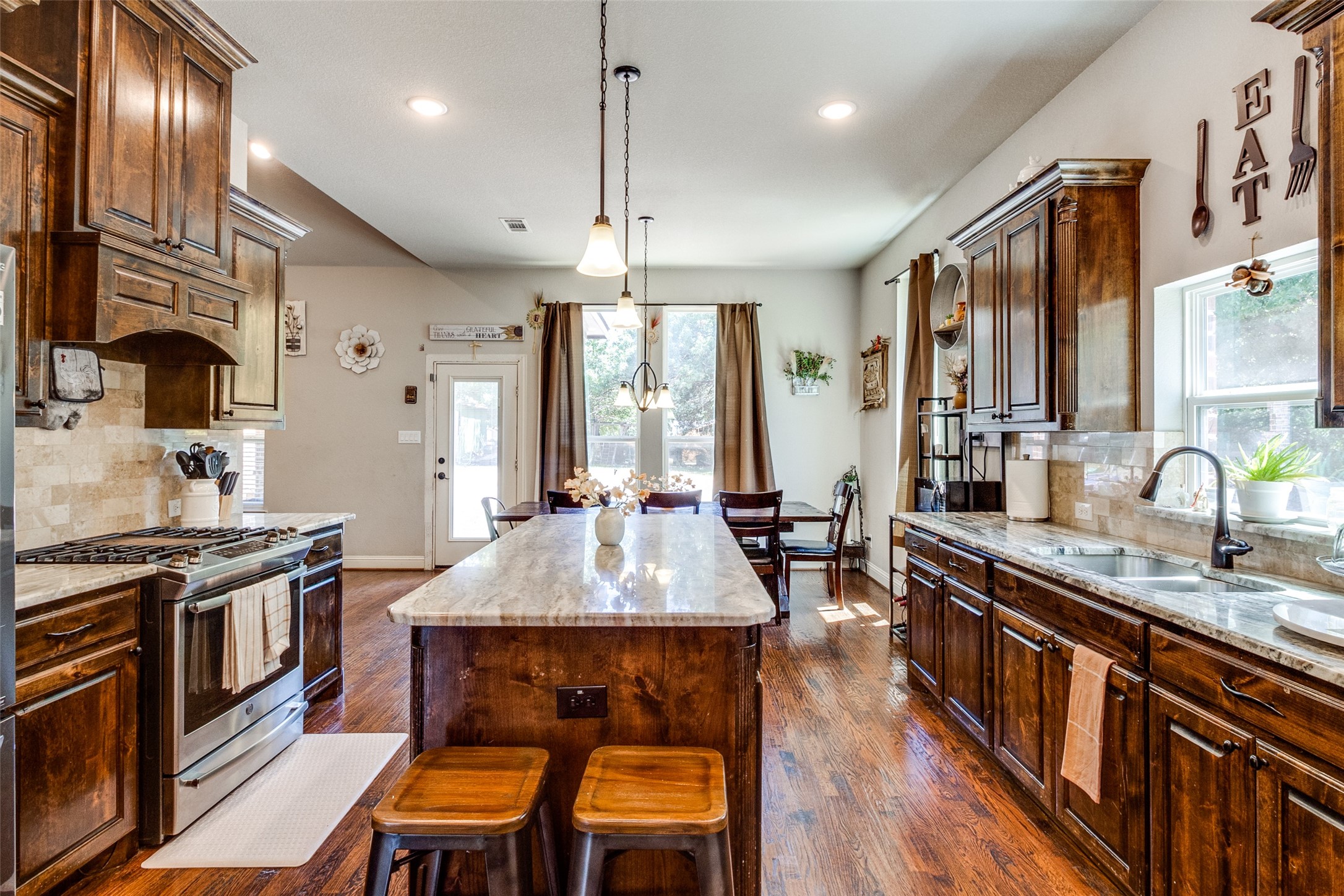 8502 Fireside Drive , Dallas, TX, 75217 | 20661948 | Realty Texas LLC