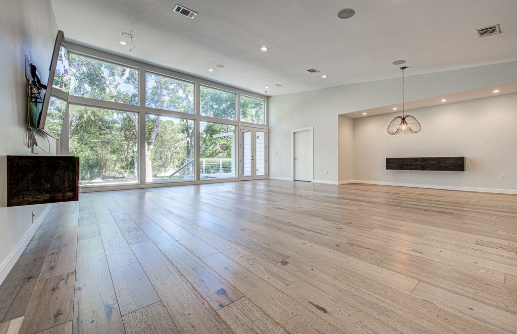 6106 Shoal Creek Boulevard , Austin, TX, 78757 | 6809055 | Realty Texas LLC
