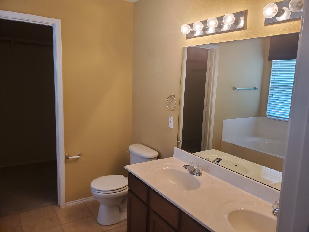 109 S Creek Bend Drive , Hutto, TX, 78634 | 5434949 | Realty Texas LLC