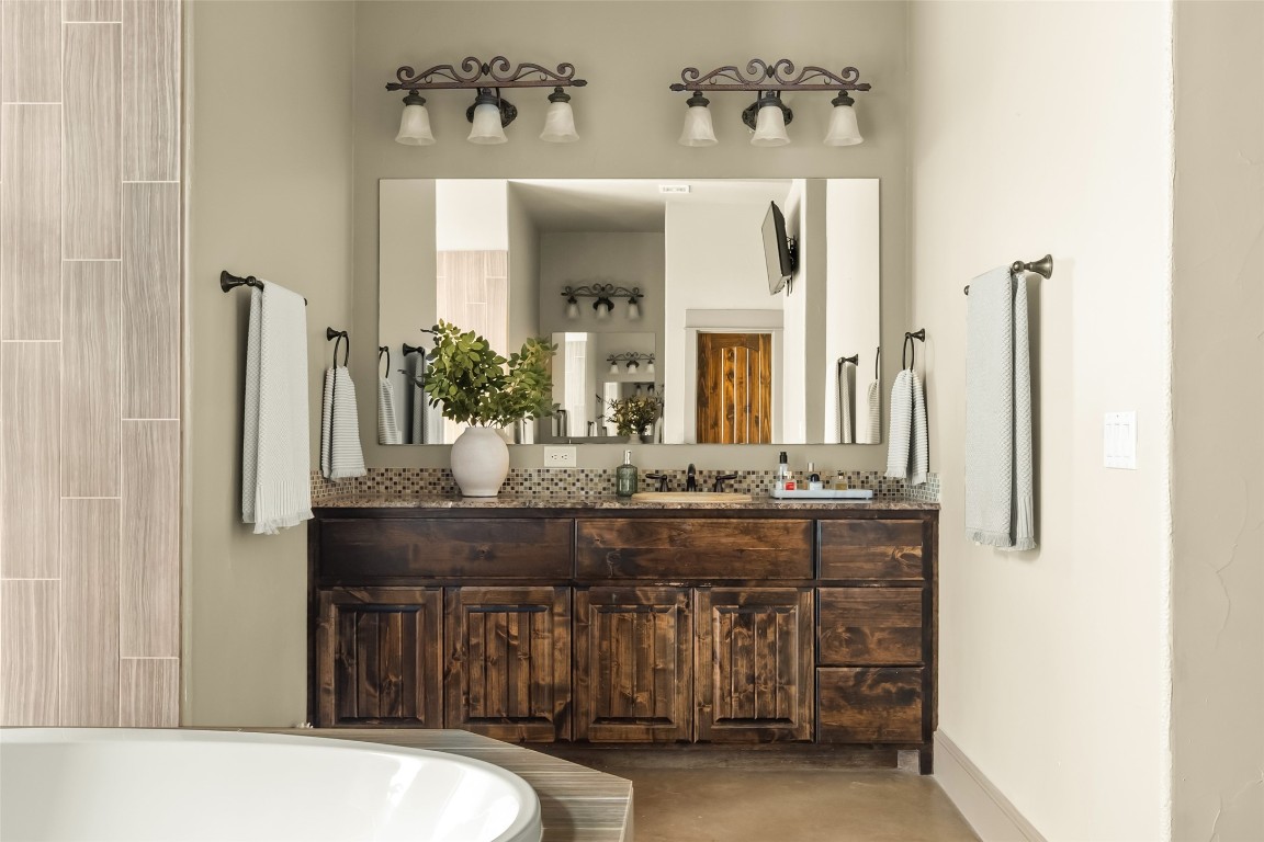 1207 Little Bear Road , Buda, TX, 78610 | 8546541 | Realty Texas LLC