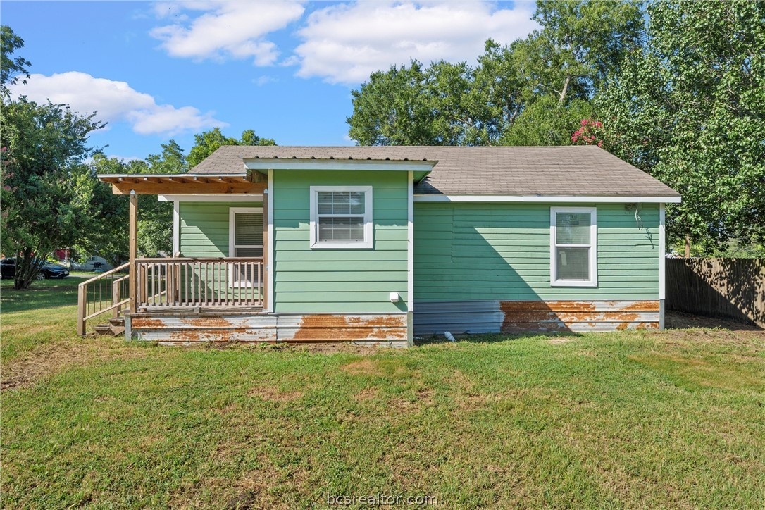 409 W Chamberlain Street , Bremond, TX, 76629-5428 | 24011604 | Realty Texas LLC