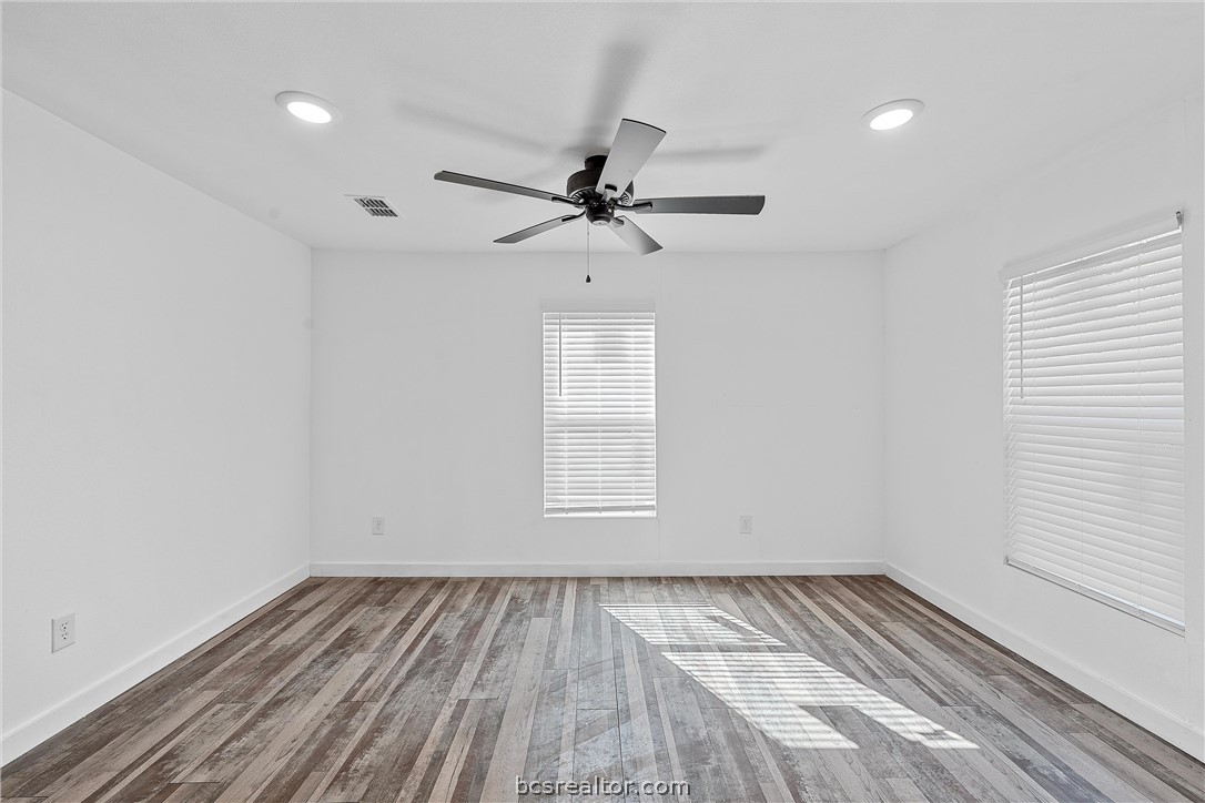 409 W Chamberlain Street , Bremond, TX, 76629-5428 | 24011604 | Realty Texas LLC
