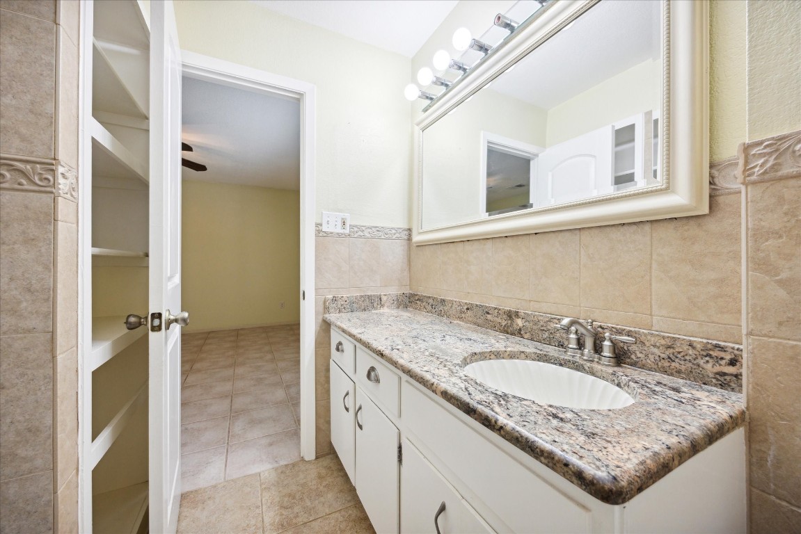 10405 Button Quail Drive , Austin, TX, 78758 | 3322826 | Realty Texas LLC