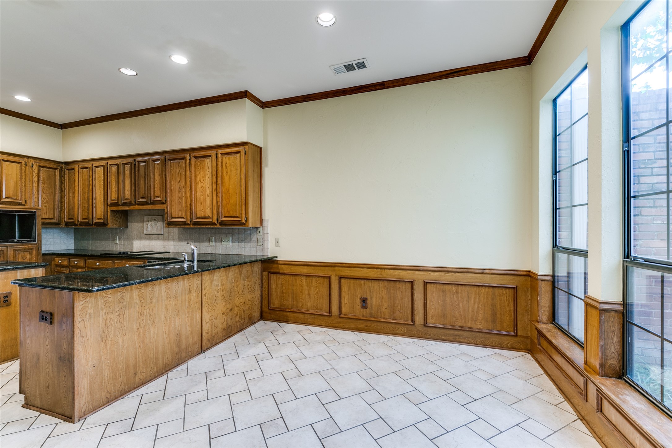 4 Cavendish Court , Dallas, TX, 75225 | 20672017 | Realty Texas LLC