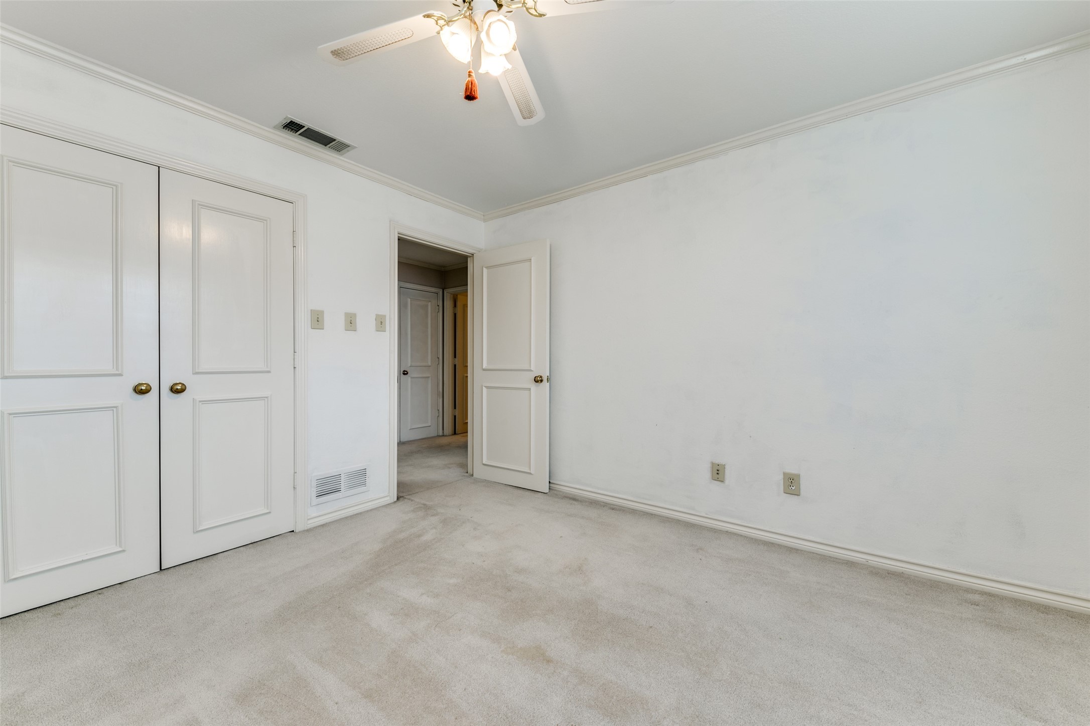 4 Cavendish Court , Dallas, TX, 75225 | 20672017 | Realty Texas LLC