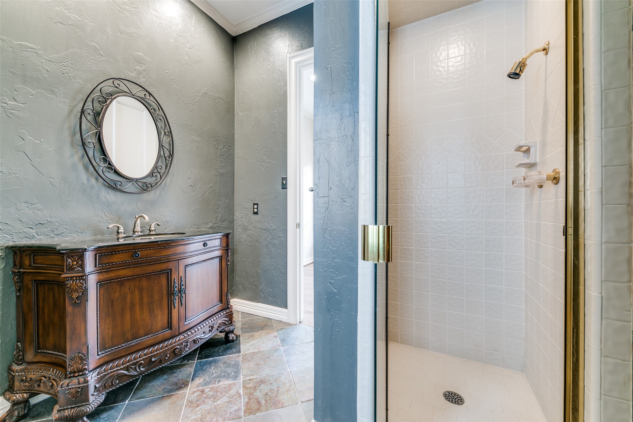 4 Cavendish Court , Dallas, TX, 75225 | 20672017 | Realty Texas LLC