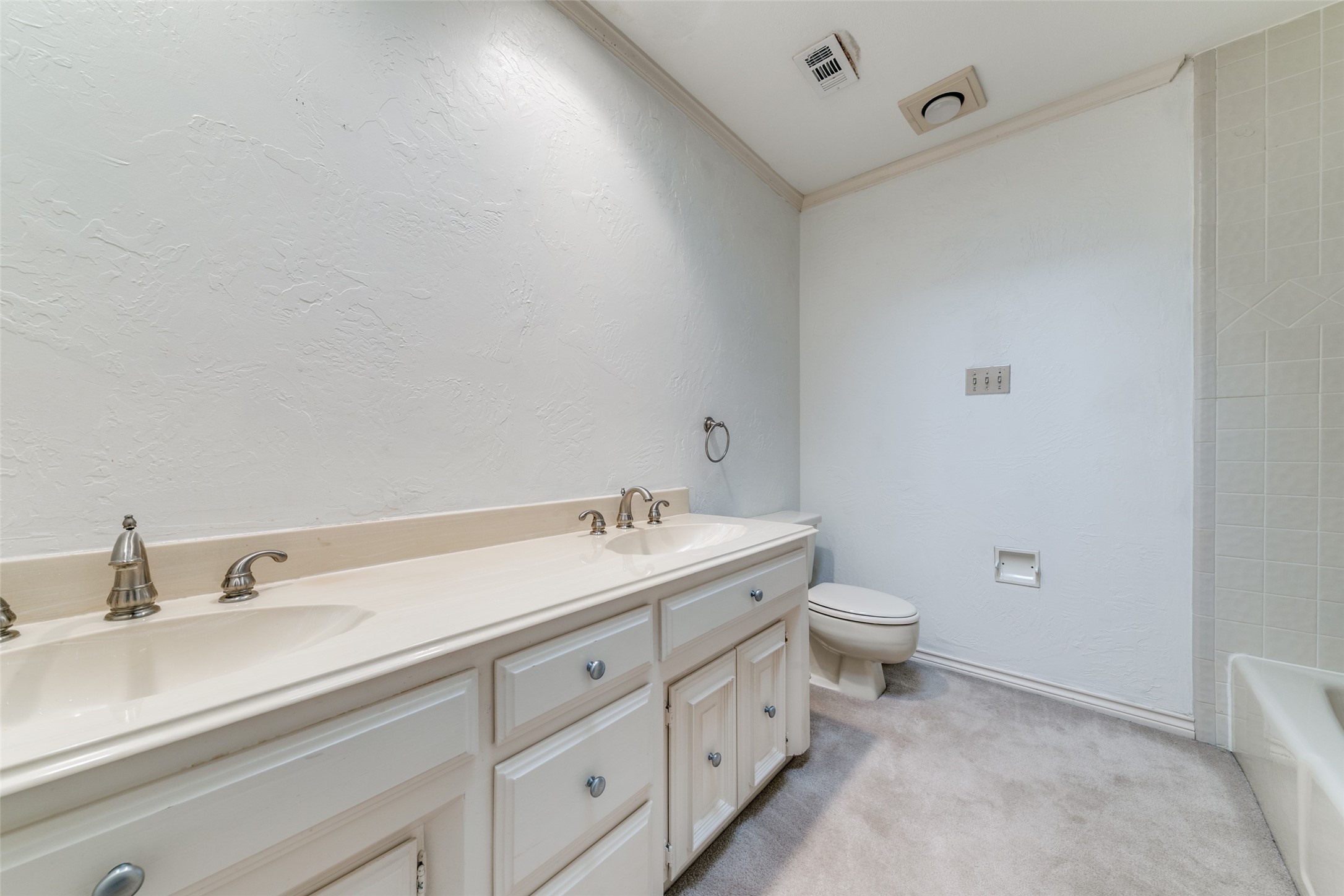 4 Cavendish Court , Dallas, TX, 75225 | 20672017 | Realty Texas LLC
