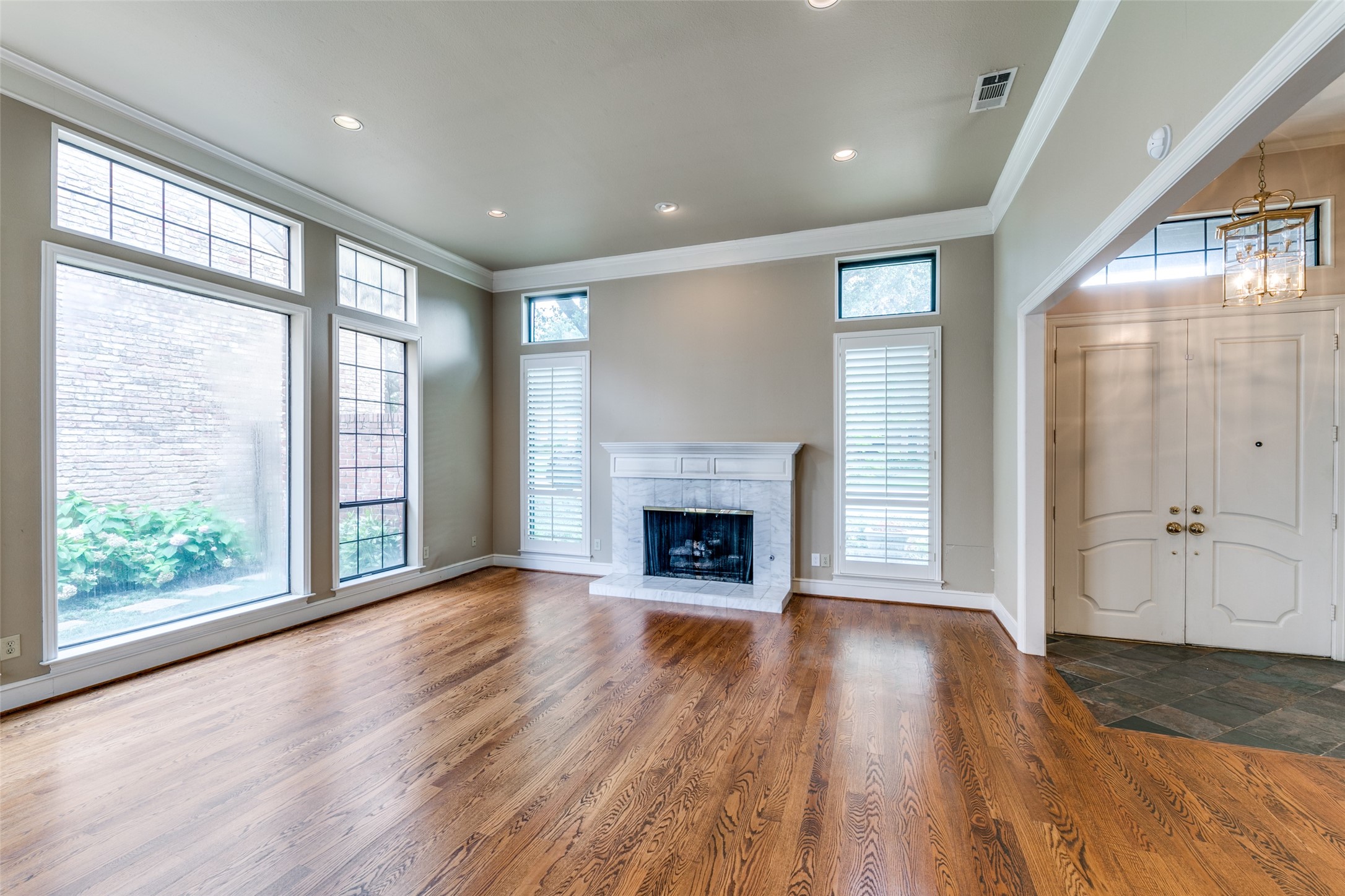 4 Cavendish Court , Dallas, TX, 75225 | 20672017 | Realty Texas LLC