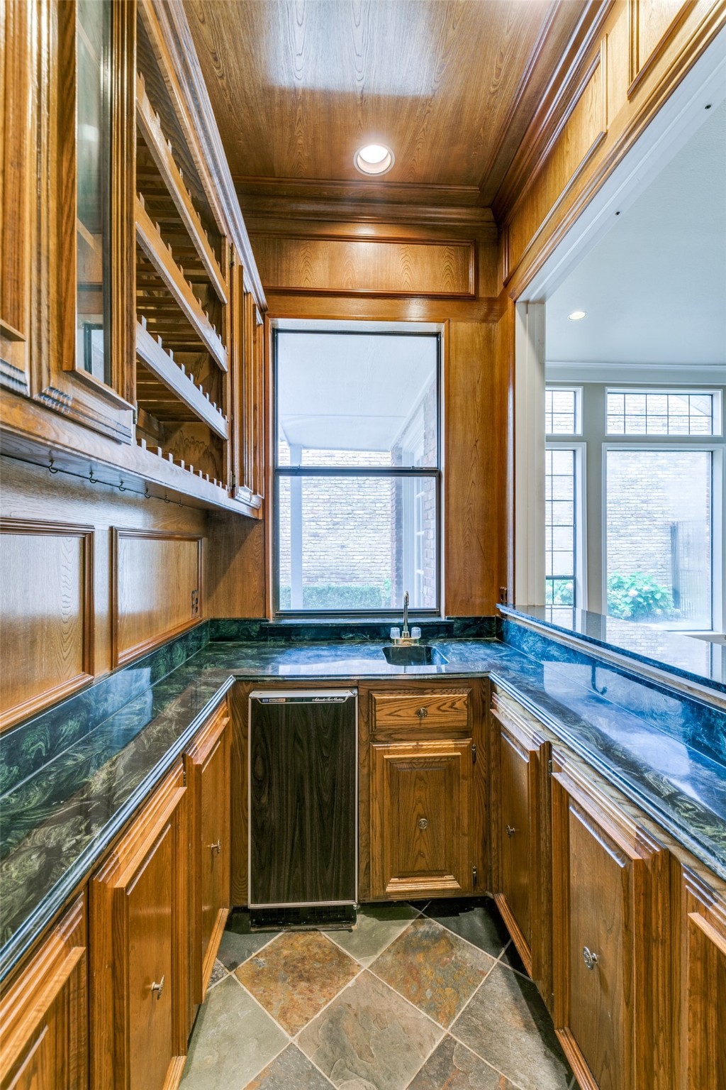 4 Cavendish Court , Dallas, TX, 75225 | 20672017 | Realty Texas LLC