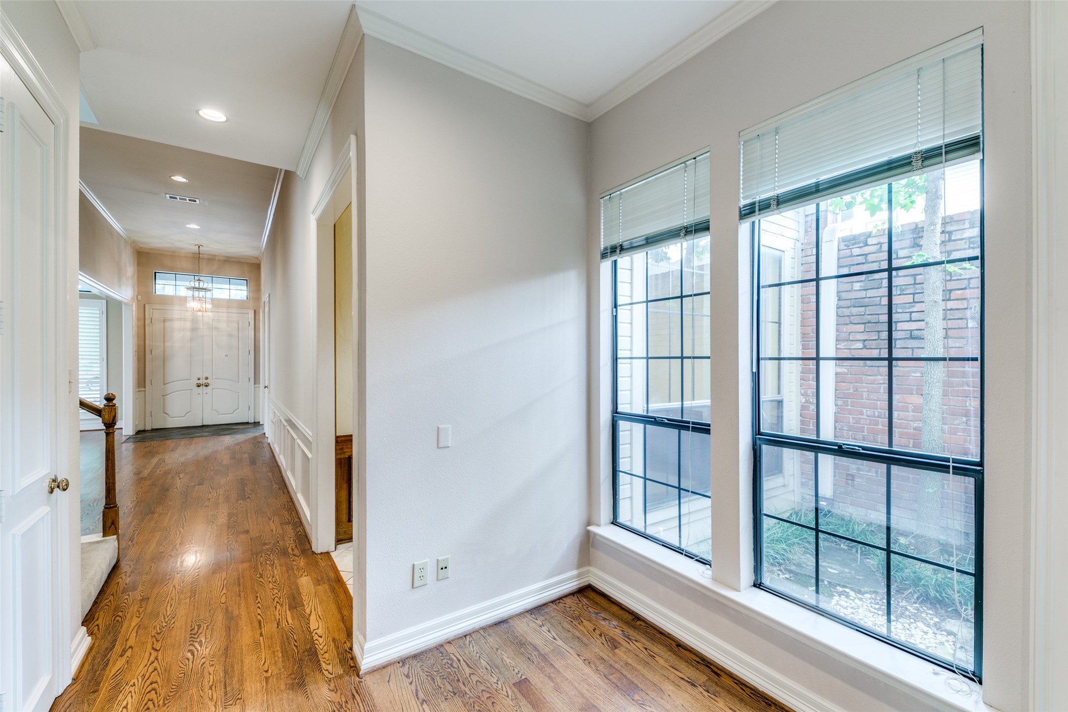 4 Cavendish Court , Dallas, TX, 75225 | 20672017 | Realty Texas LLC