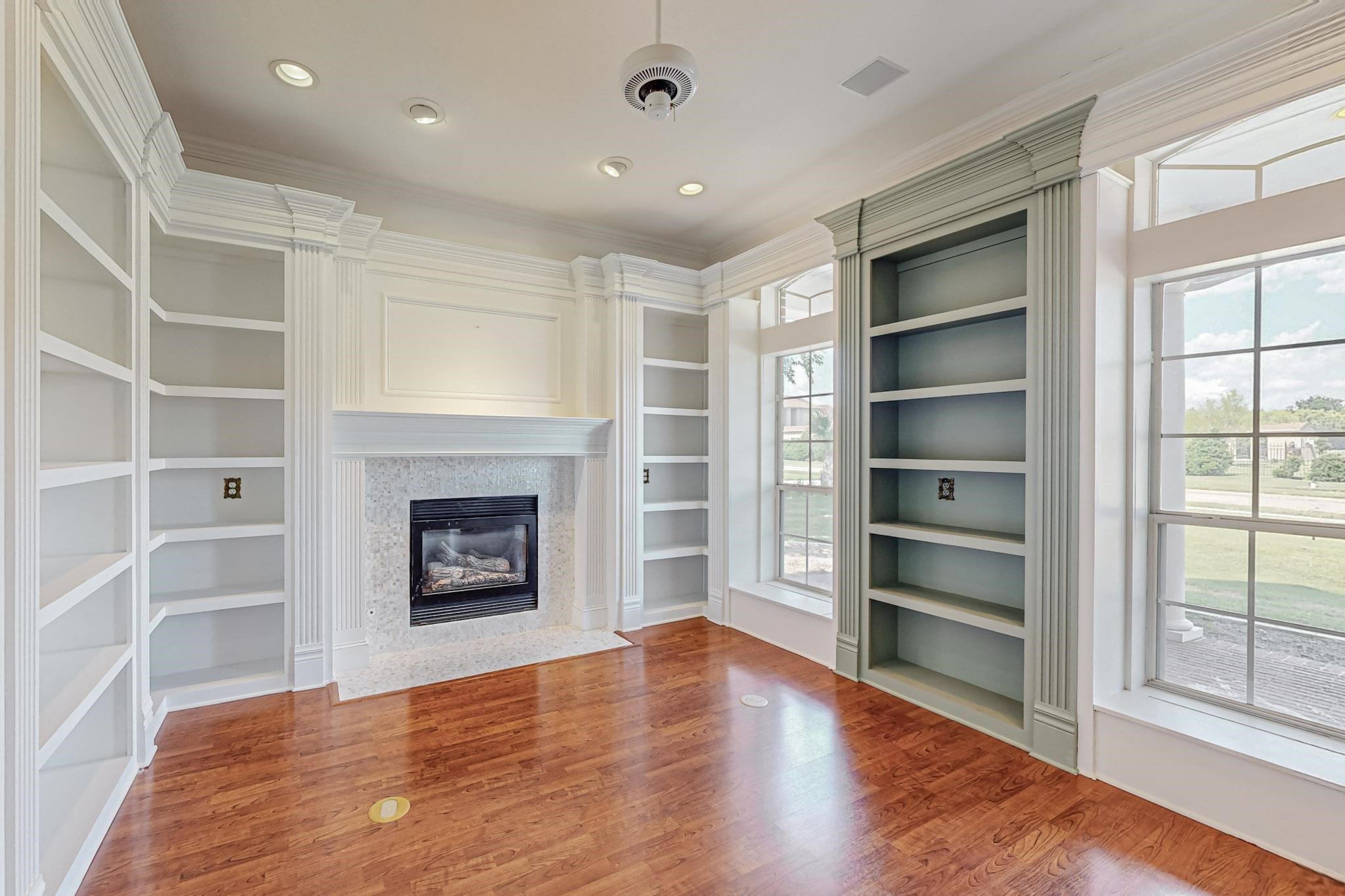 9207 E Par View Circle , Grand Prairie, TX, 75104 | 20672598 | Realty Texas LLC
