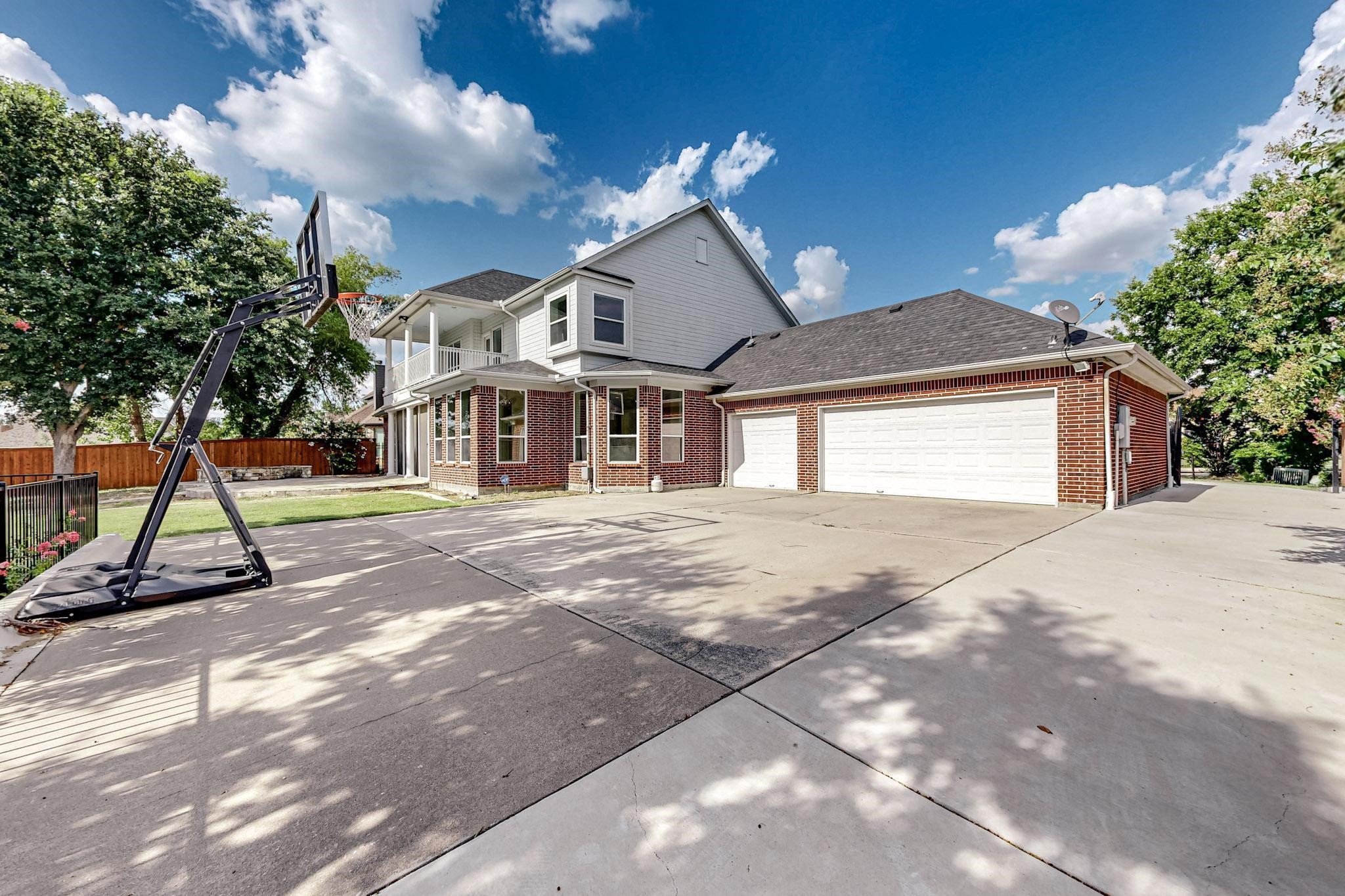 9207 E Par View Circle , Grand Prairie, TX, 75104 | 20672598 | Realty Texas LLC