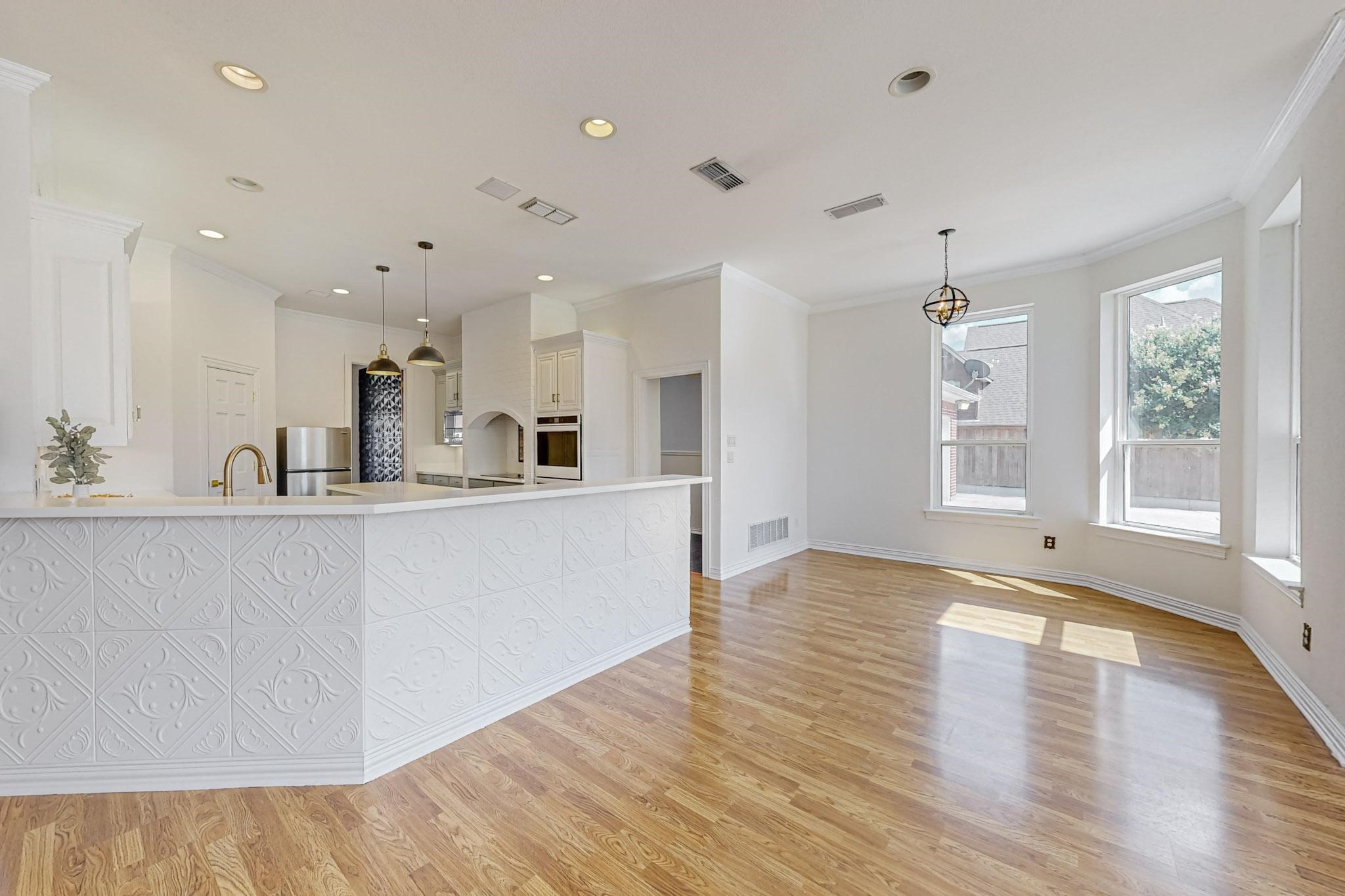 9207 E Par View Circle , Grand Prairie, TX, 75104 | 20672598 | Realty Texas LLC