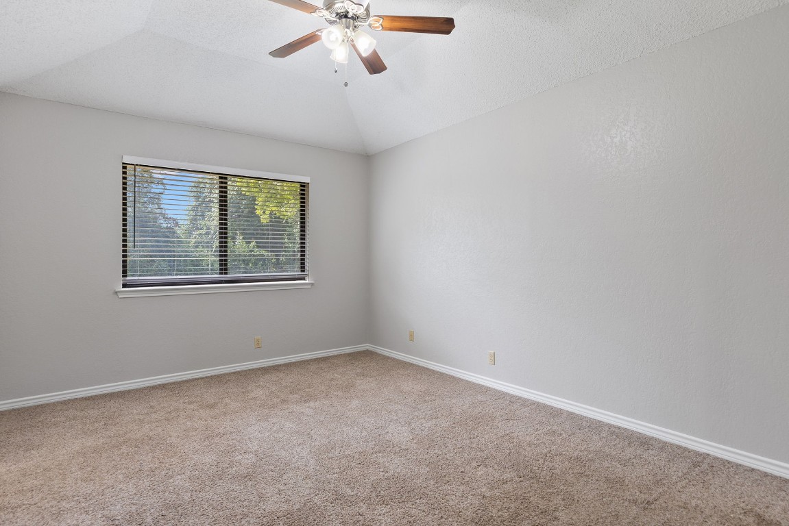 506 Lakeway Drive , Georgetown, TX, 78628 | 2317965 | Realty Texas LLC