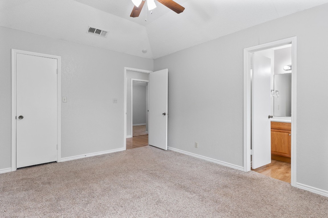 506 Lakeway Drive , Georgetown, TX, 78628 | 2317965 | Realty Texas LLC