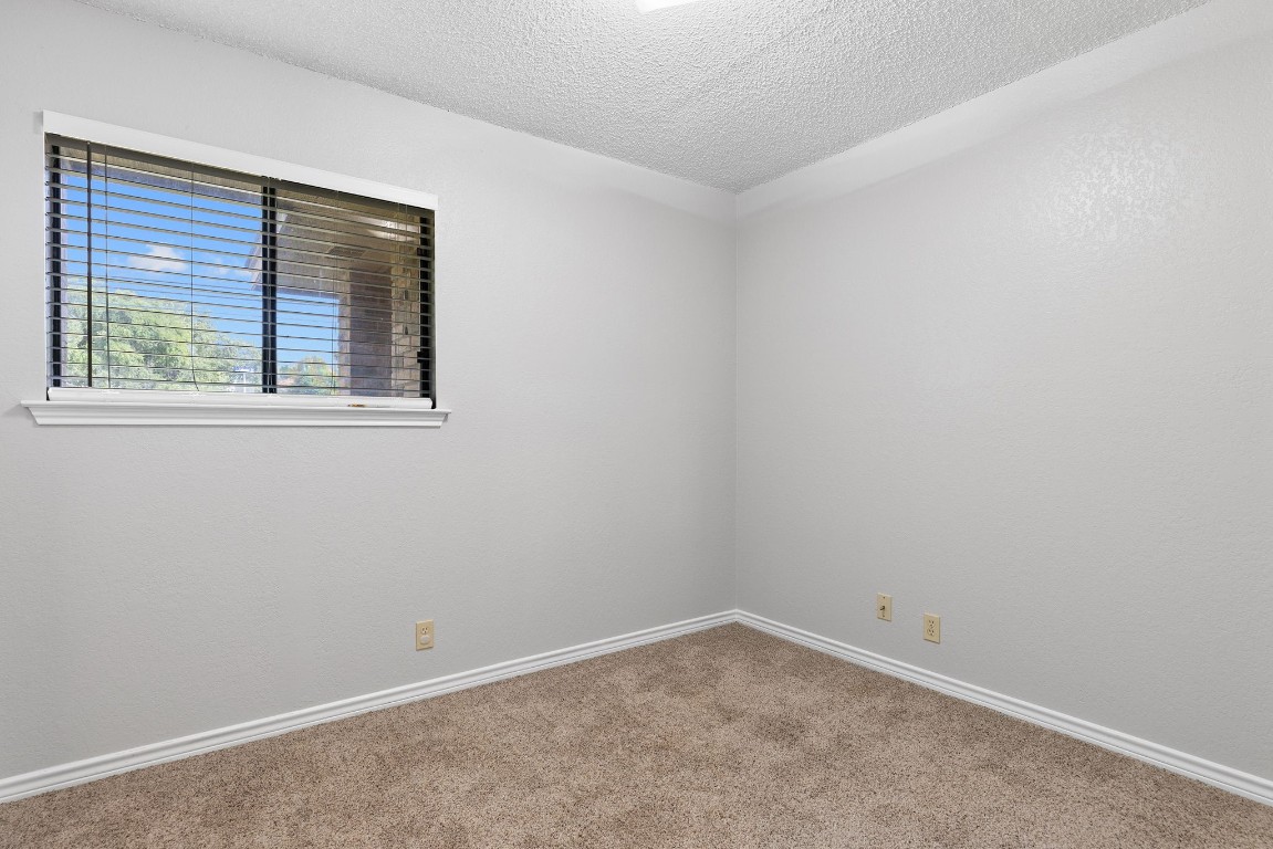 506 Lakeway Drive , Georgetown, TX, 78628 | 2317965 | Realty Texas LLC