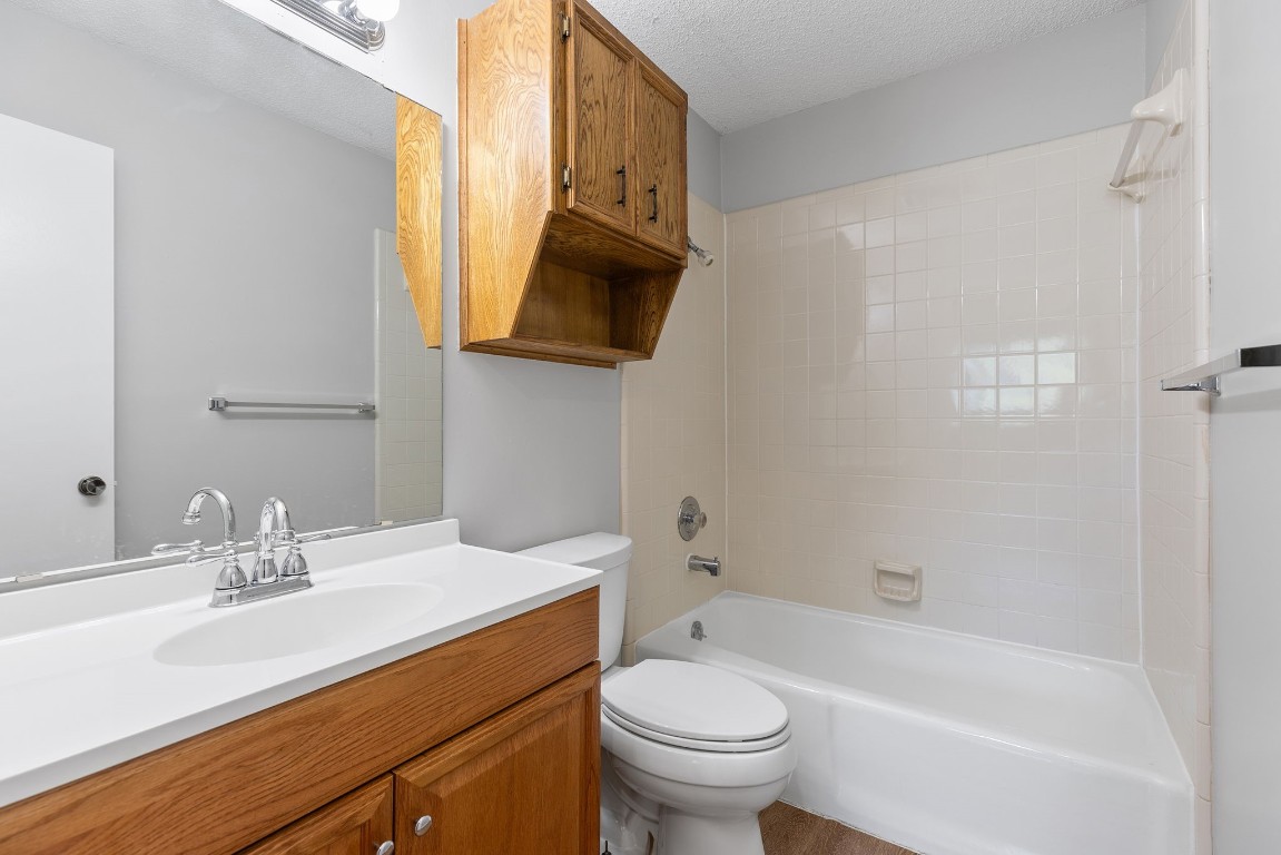 506 Lakeway Drive , Georgetown, TX, 78628 | 2317965 | Realty Texas LLC