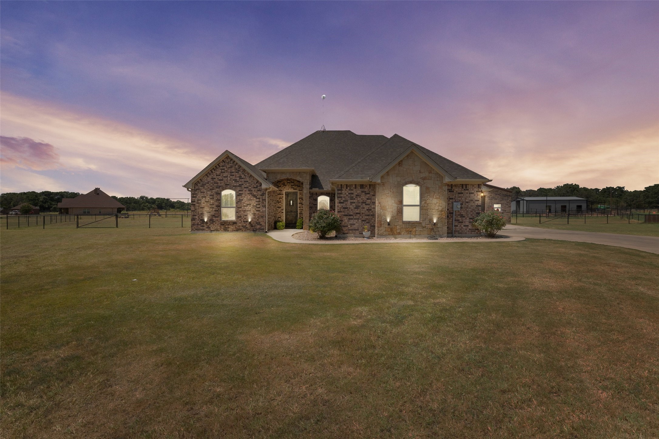 113 Brock Court , Millsap, TX, 76066 | 20675616 | Realty Texas LLC