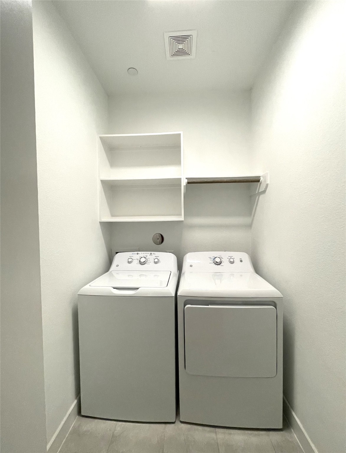 18712 Centro Main Street B , Shenandoah, TX, 77385 | 59593958 | Realty Texas LLC