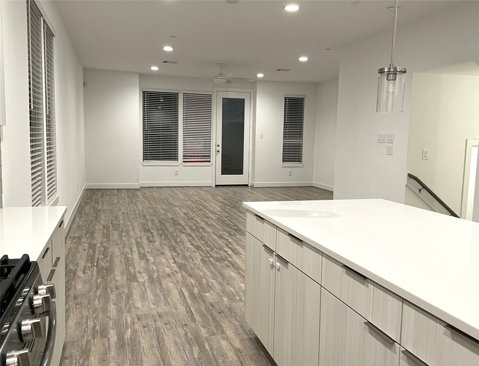 18712 Centro Main Street B , Shenandoah, TX, 77385 | 59593958 | Realty Texas LLC