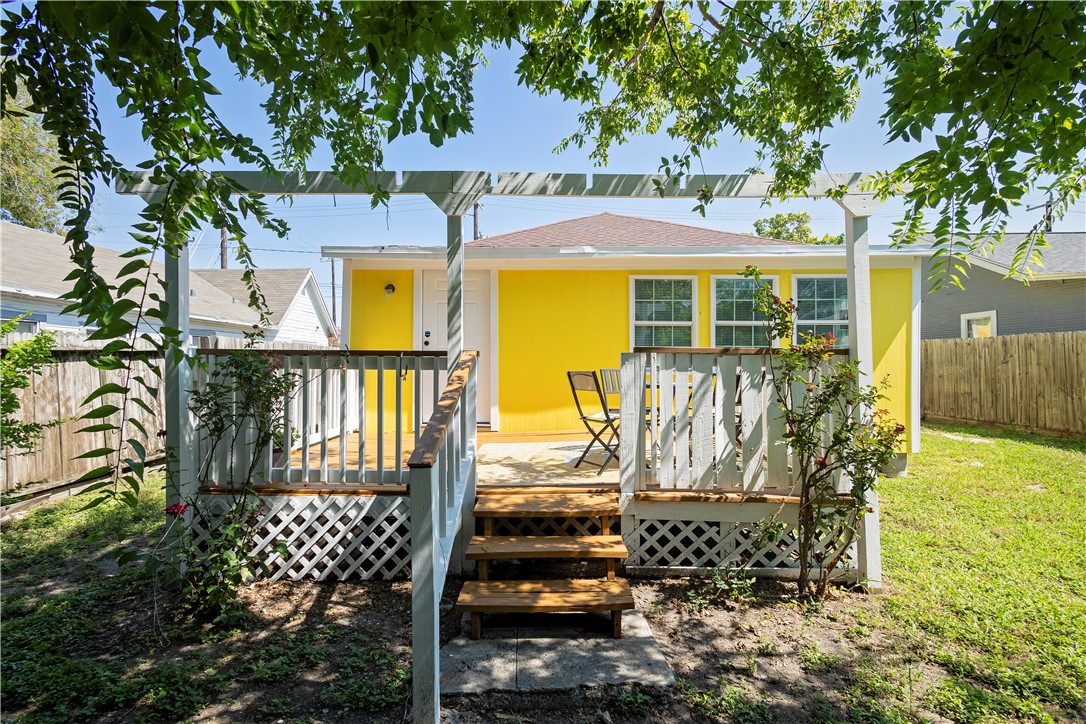 921 Elizabeth Street , Corpus Christi, TX, 78404 | 444500 | Realty Texas LLC