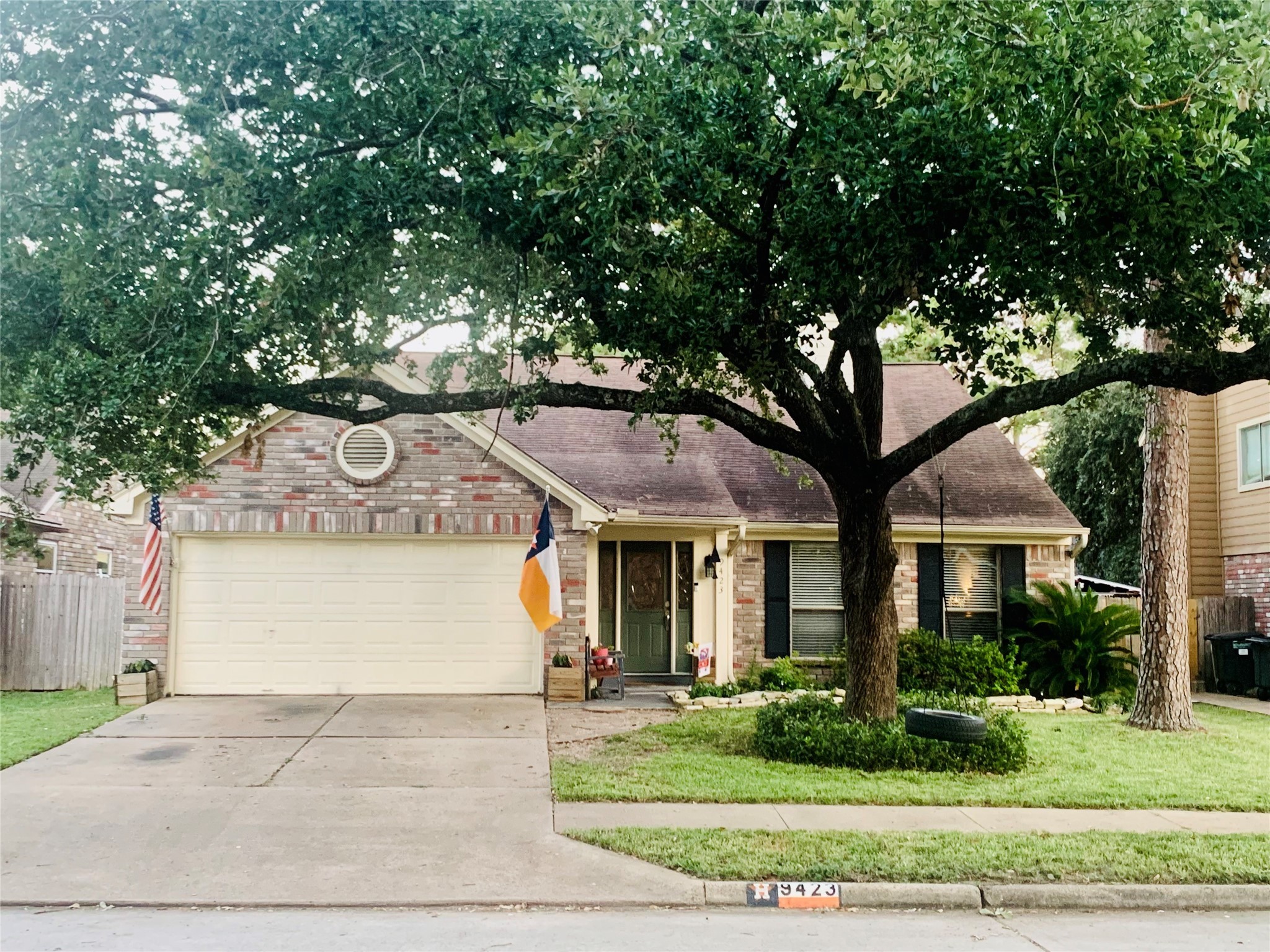 Sold: 9423 Wandsworth Drive Blog Image Banner