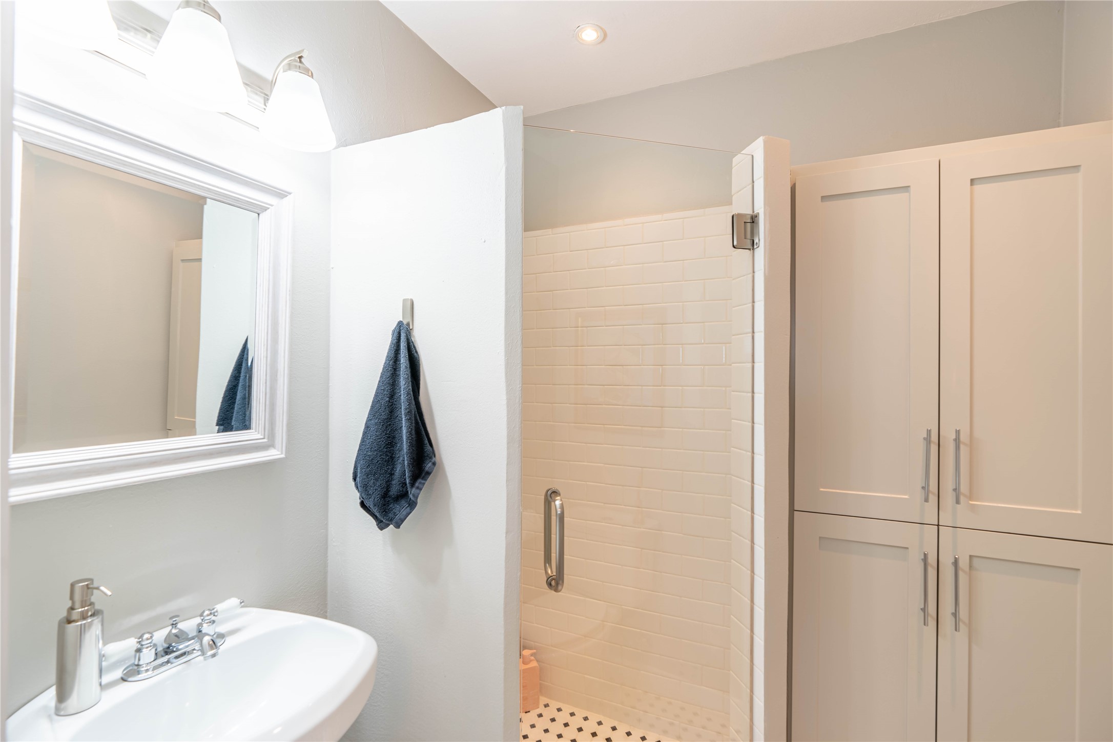 5511 Worth Street , Dallas, TX, 75214 | 20676771 | Realty Texas LLC