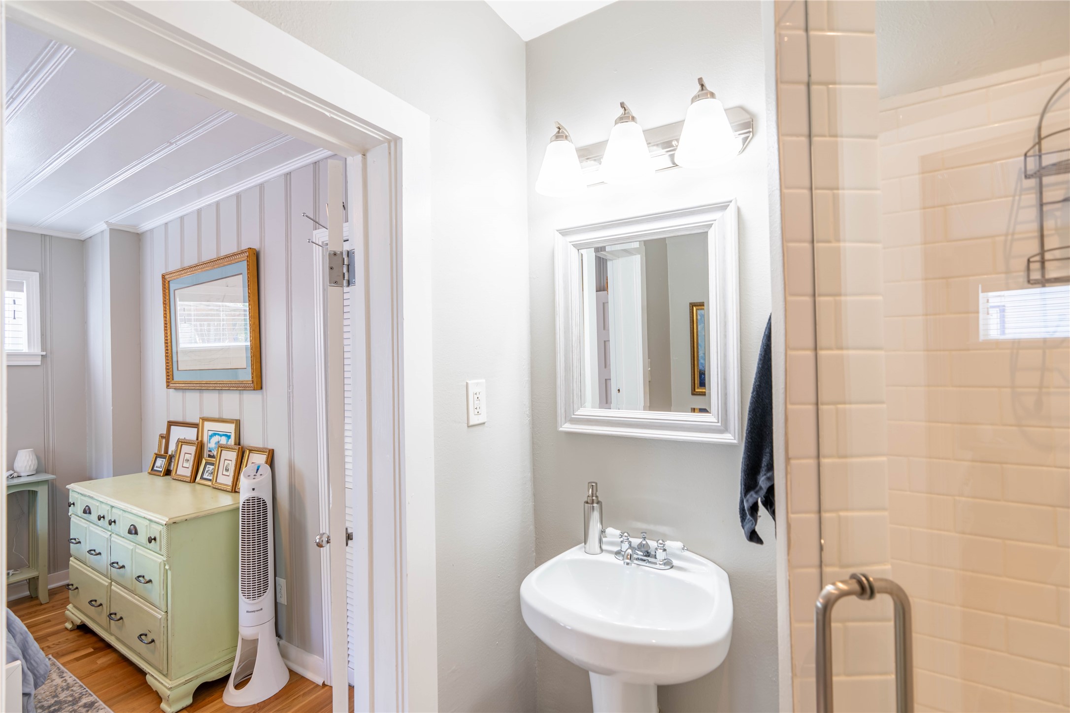 5511 Worth Street , Dallas, TX, 75214 | 20676771 | Realty Texas LLC