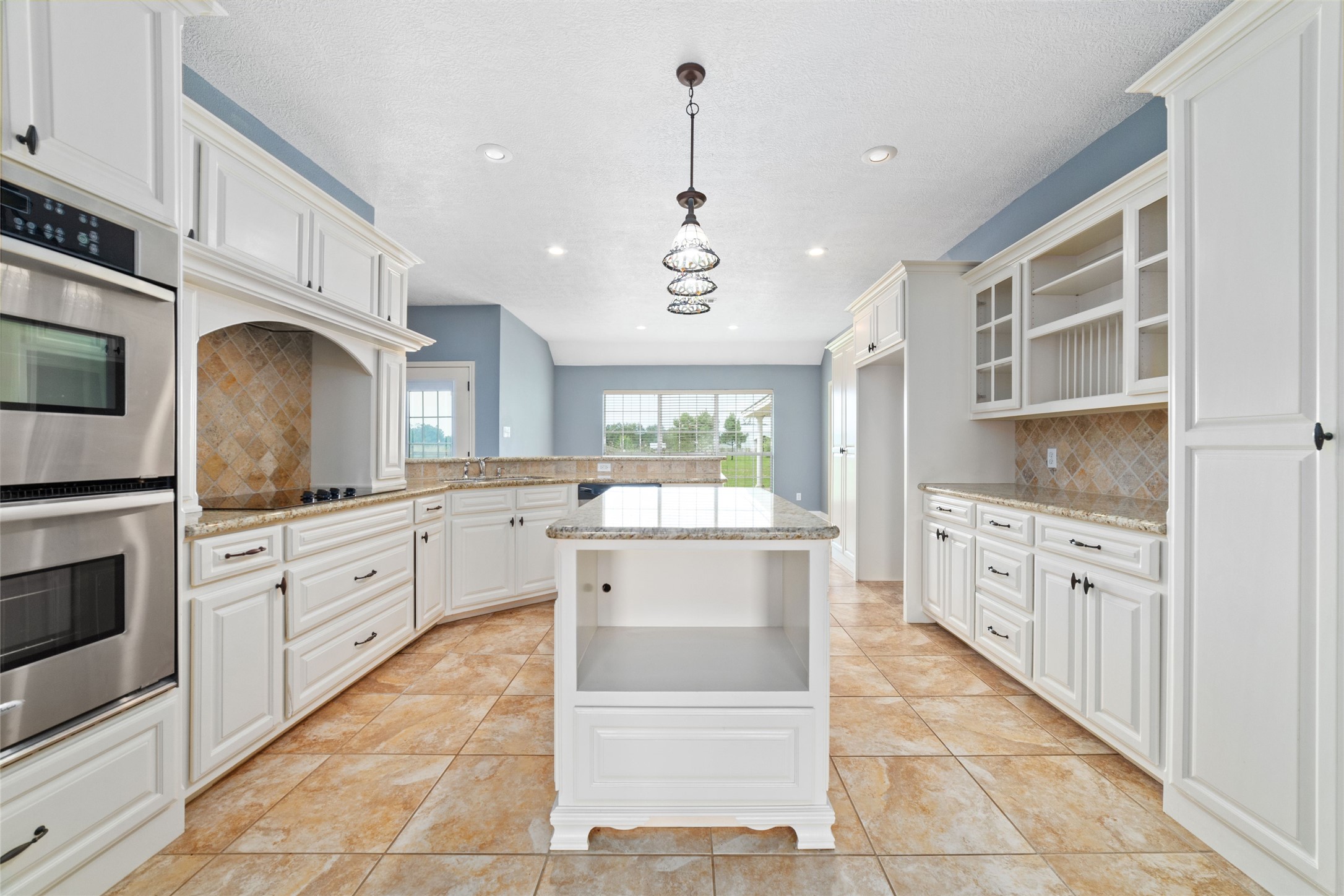 323 County Road 907 , Buna, TX, 77612 | 68231348 | Realty Texas LLC