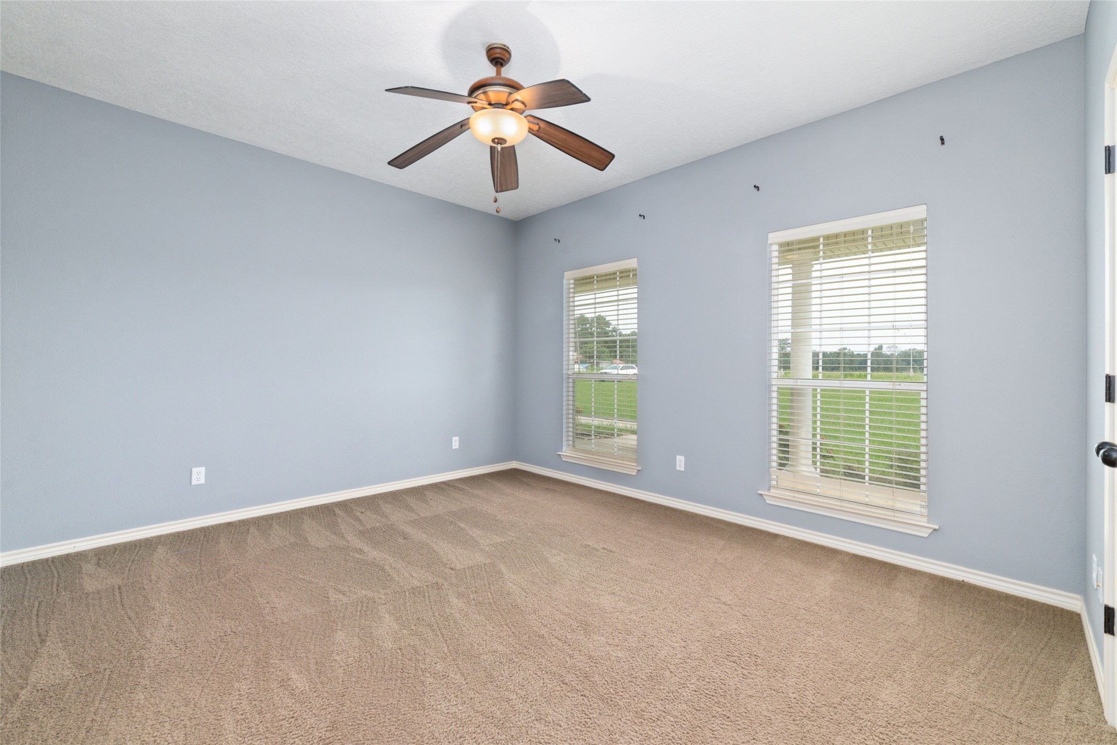 323 County Road 907 , Buna, TX, 77612 | 68231348 | Realty Texas LLC