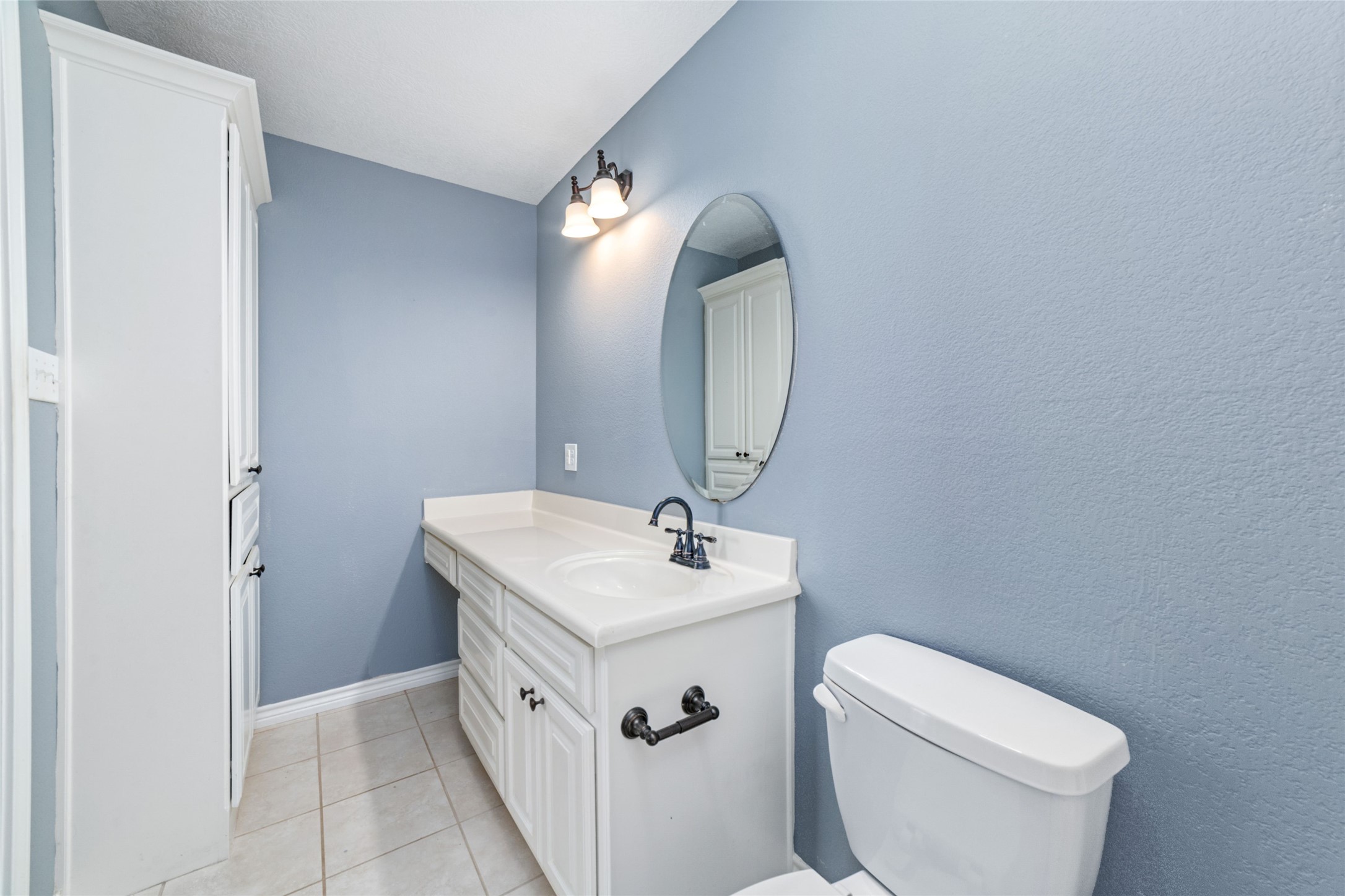 323 County Road 907 , Buna, TX, 77612 | 68231348 | Realty Texas LLC