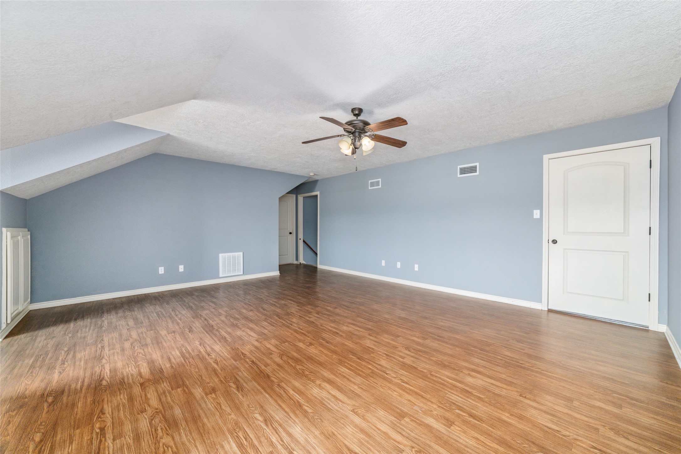 323 County Road 907 , Buna, TX, 77612 | 68231348 | Realty Texas LLC