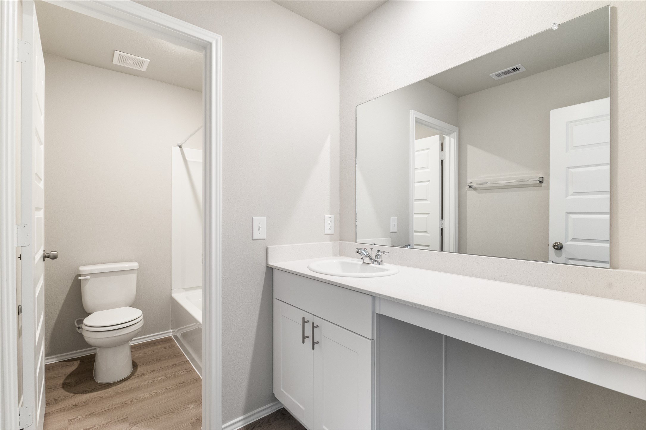 1918 Evening Breeze , Houston, TX, 77073 | 37881832 | Realty Texas LLC