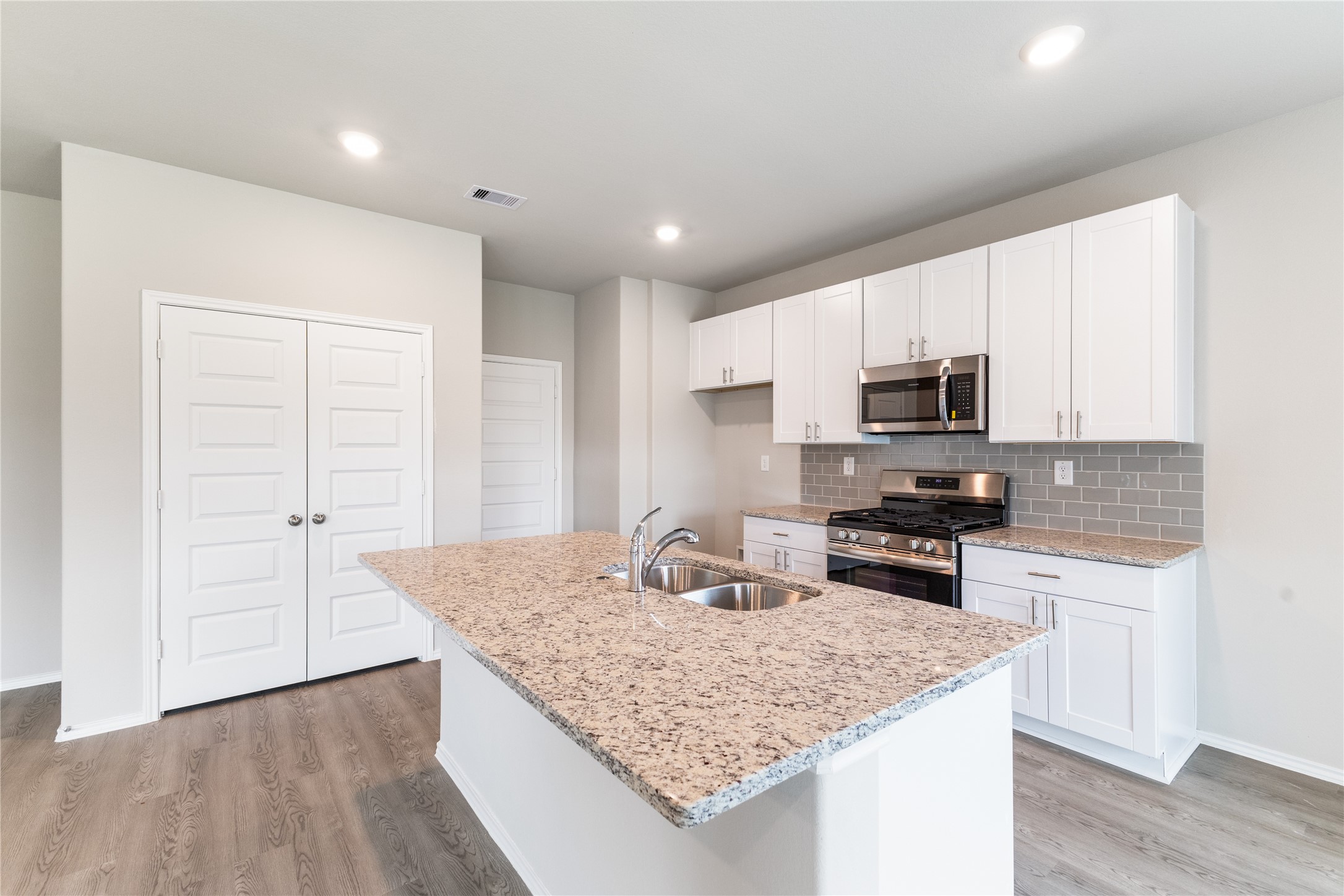1918 Evening Breeze , Houston, TX, 77073 | 37881832 | Realty Texas LLC