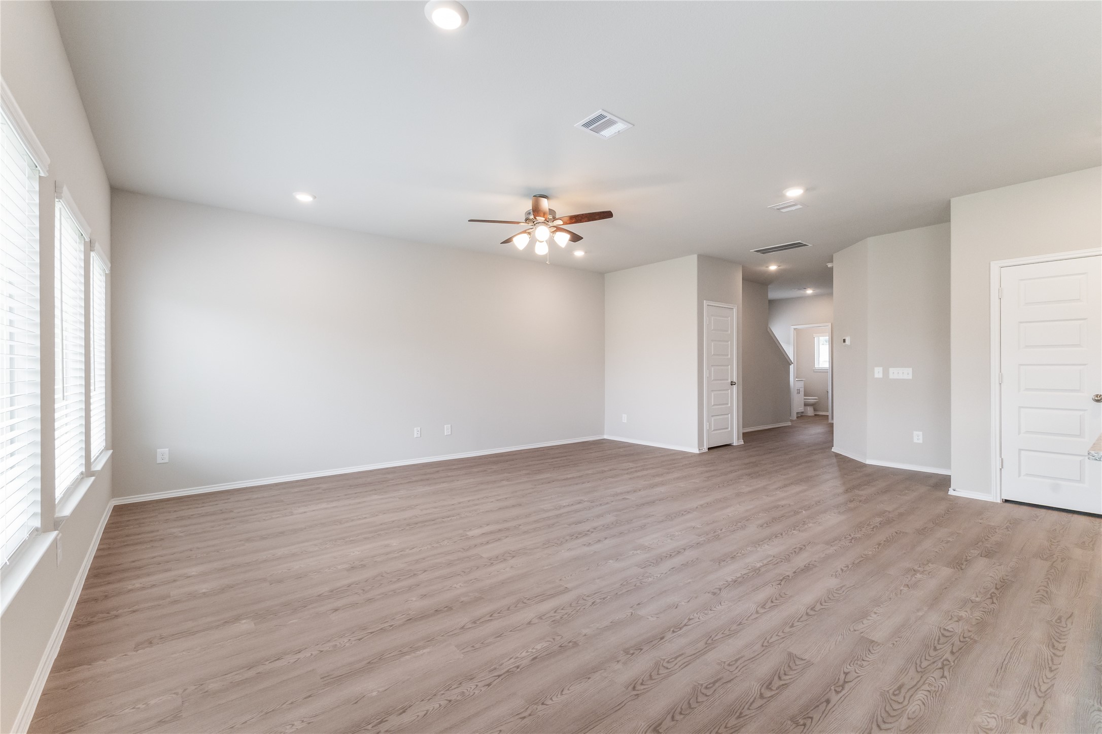 1918 Evening Breeze , Houston, TX, 77073 | 37881832 | Realty Texas LLC
