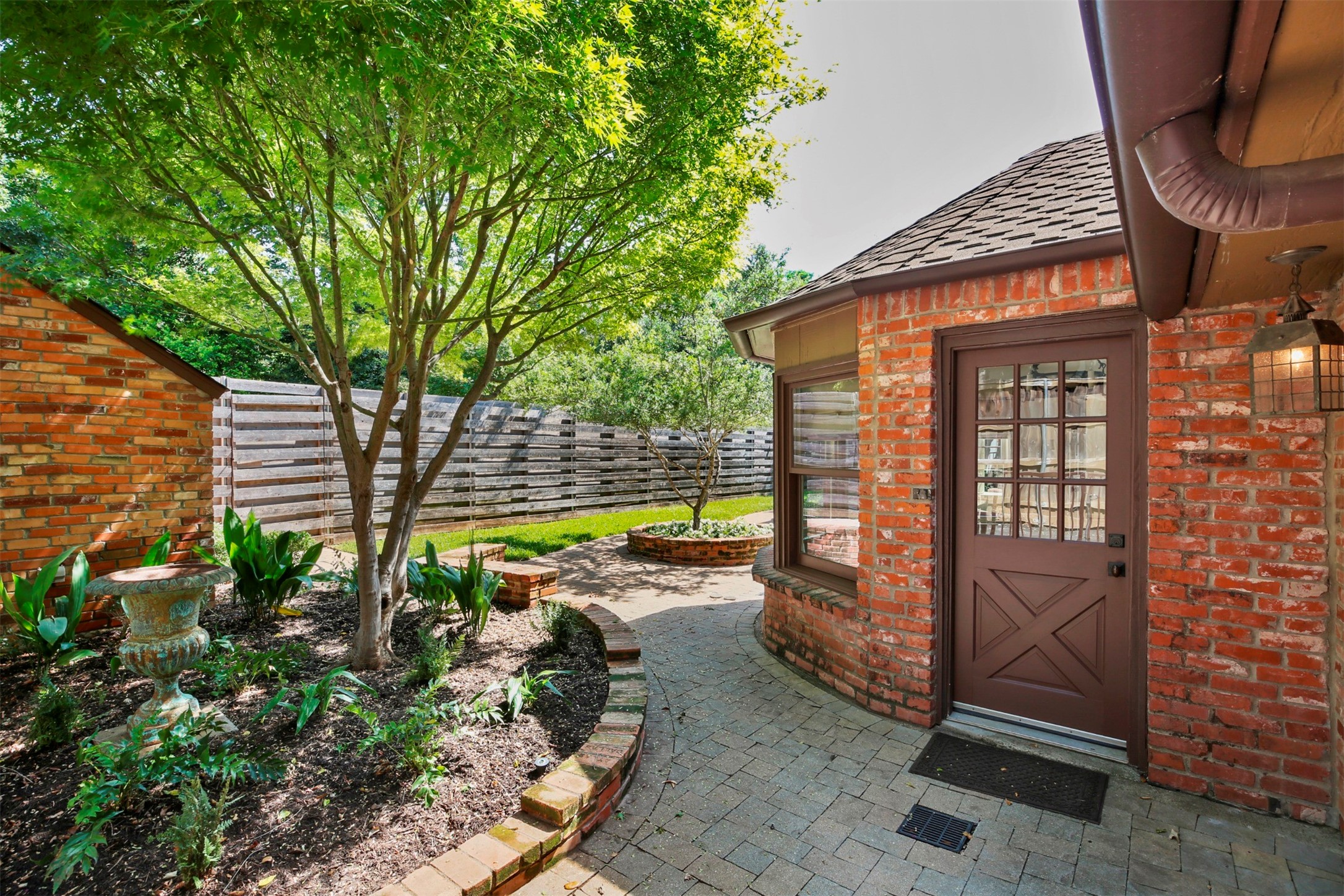 4423 Southcrest Road , Dallas, TX, 75229 | 20676309 | Realty Texas LLC