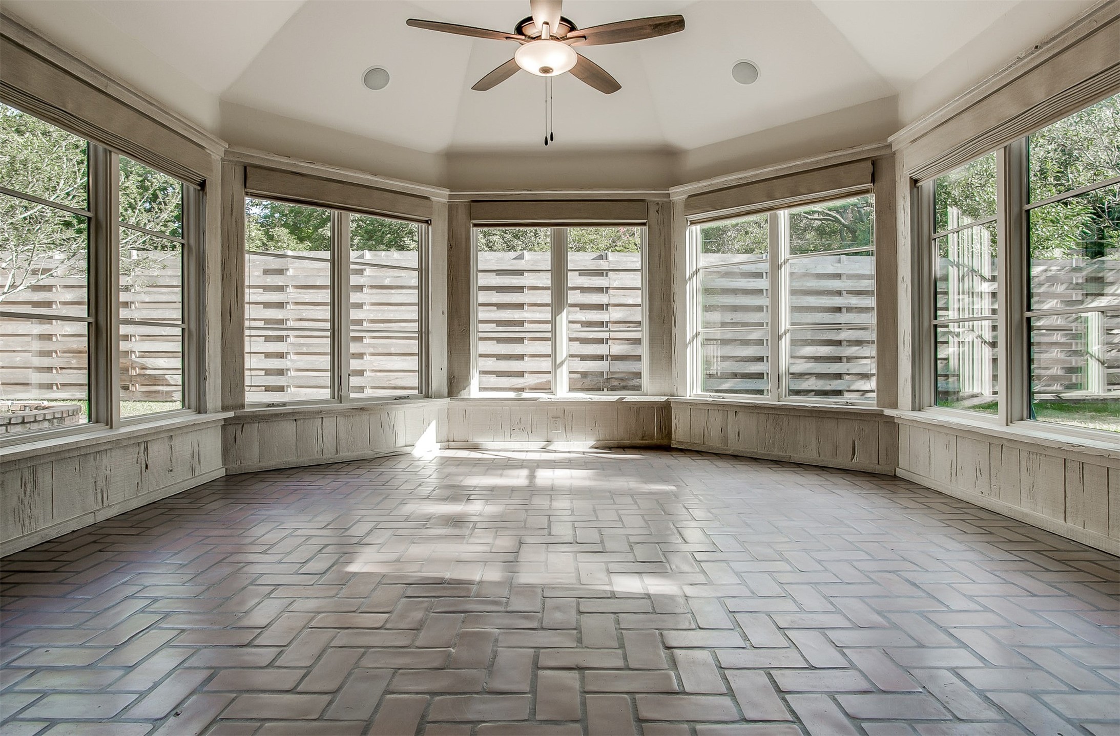4423 Southcrest Road , Dallas, TX, 75229 | 20676309 | Realty Texas LLC