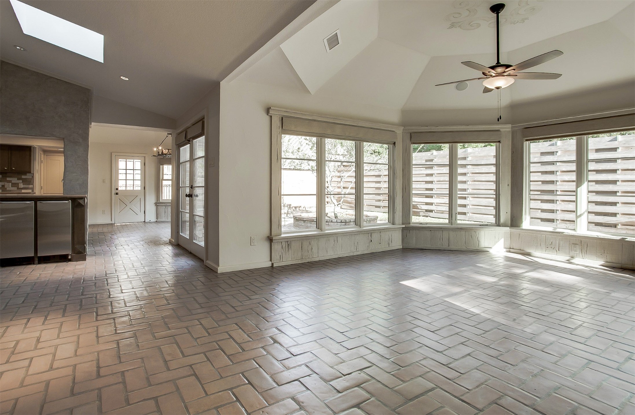 4423 Southcrest Road , Dallas, TX, 75229 | 20676309 | Realty Texas LLC