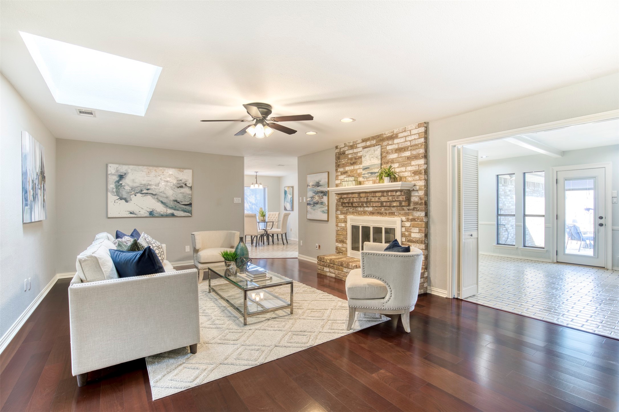128 N Spring Creek Drive , Richardson, TX, 75081 | 20677503 | Realty Texas LLC