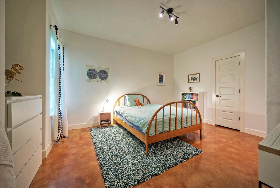 2417 Crazyhorse Pass , Austin, TX, 78734 | 3182363 | Realty Texas LLC
