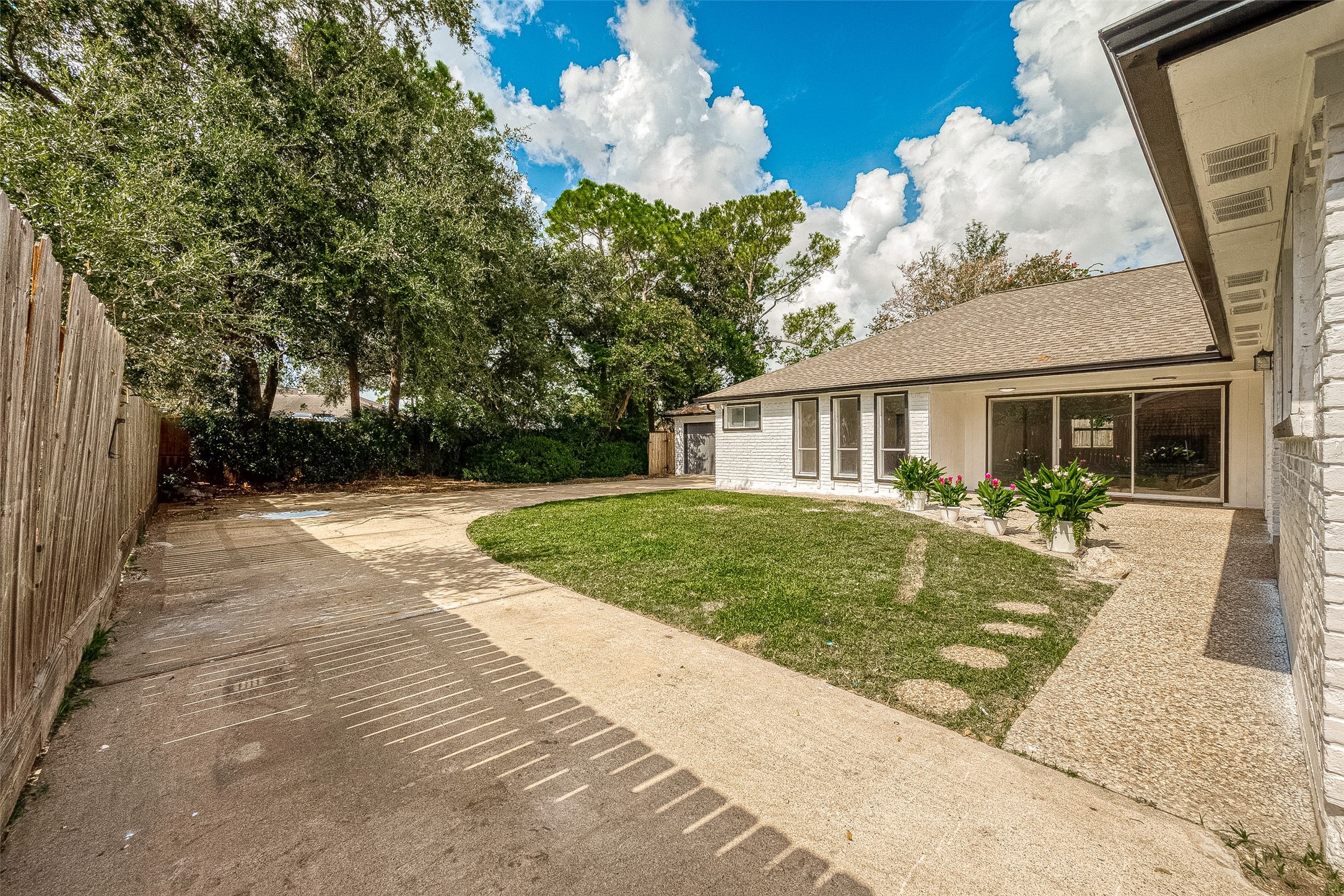 7715 Bankside Drive , Houston, TX, 77071 | 8386722 | Realty Texas LLC