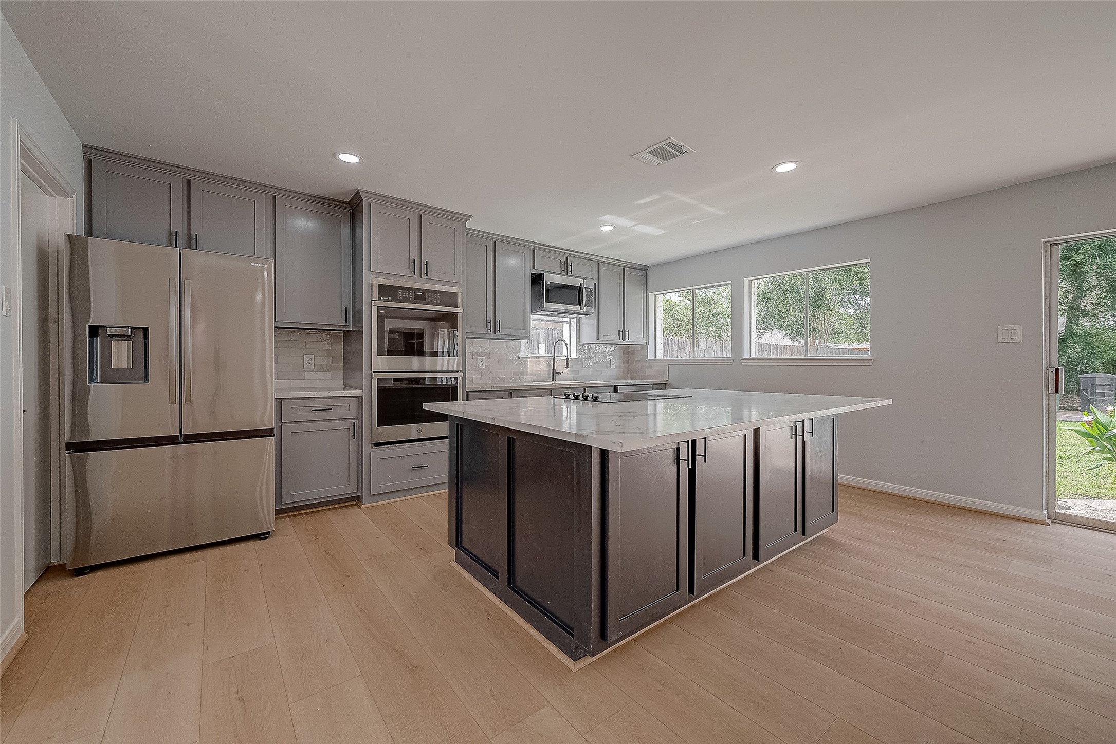 7715 Bankside Drive , Houston, TX, 77071 | 8386722 | Realty Texas LLC