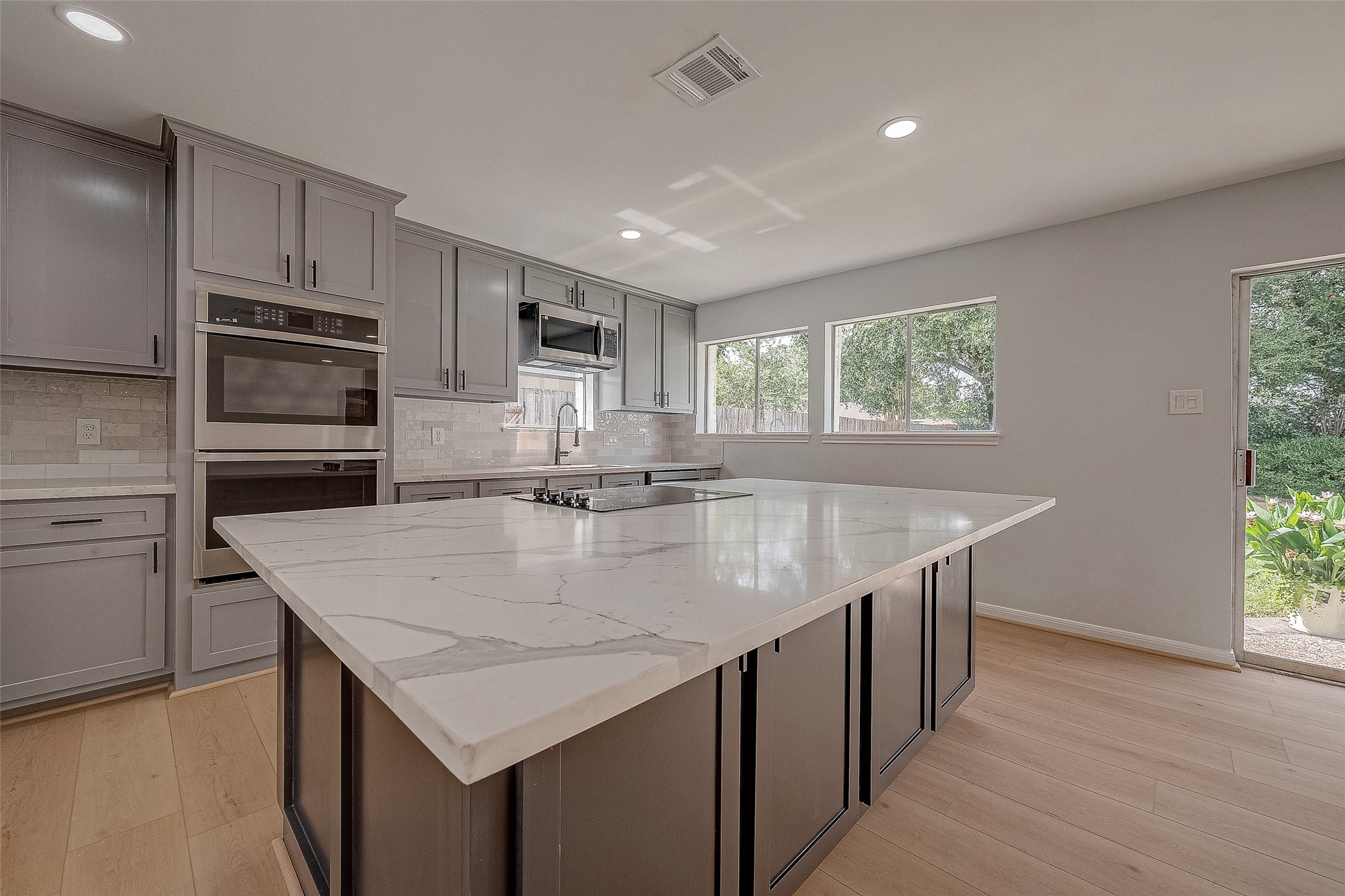 7715 Bankside Drive , Houston, TX, 77071 | 8386722 | Realty Texas LLC